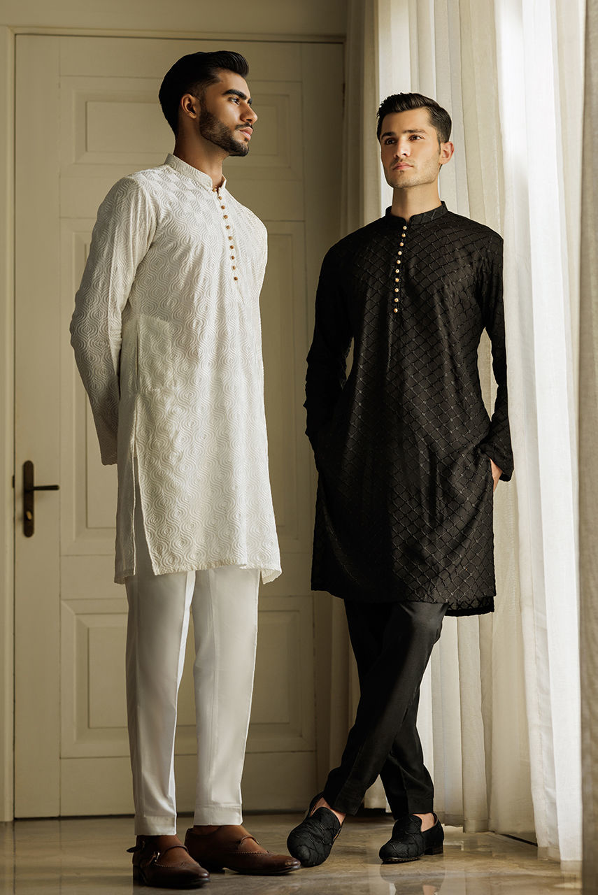 White Embroidered Raw Silk Waistcoat Kurta (3-Piece) - Image 5