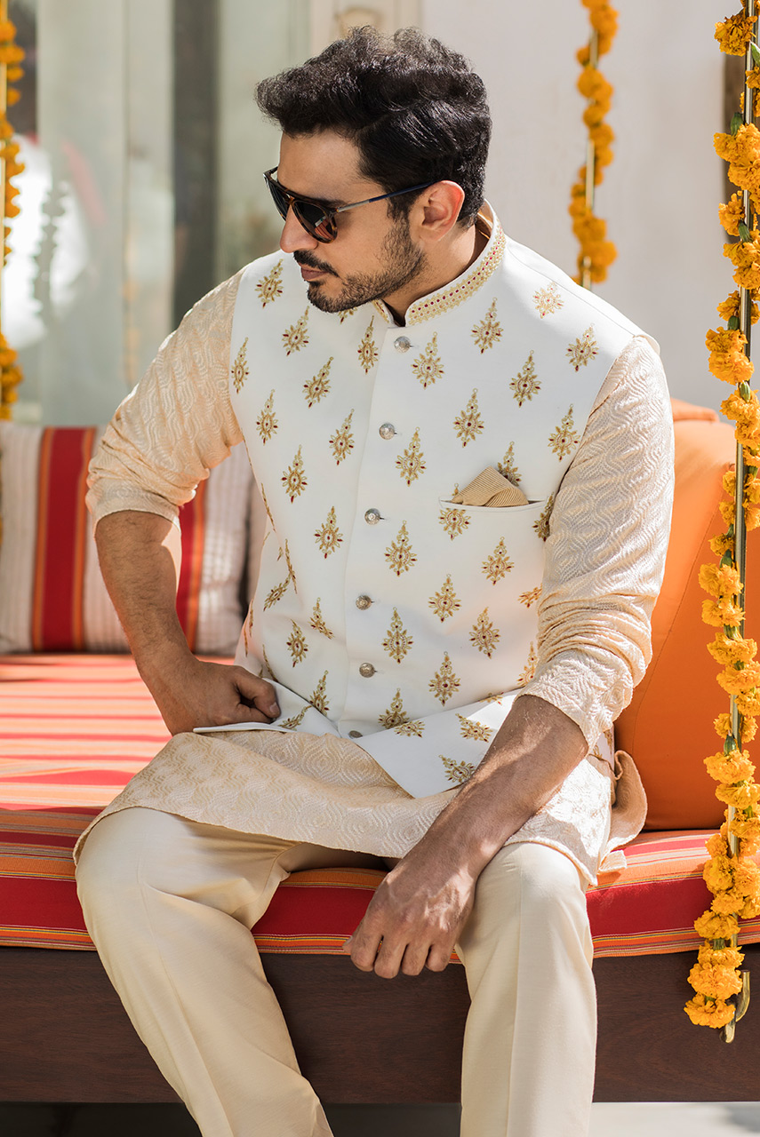 White Embroidered Raw Silk Waistcoat (3-Piece) - Image 2