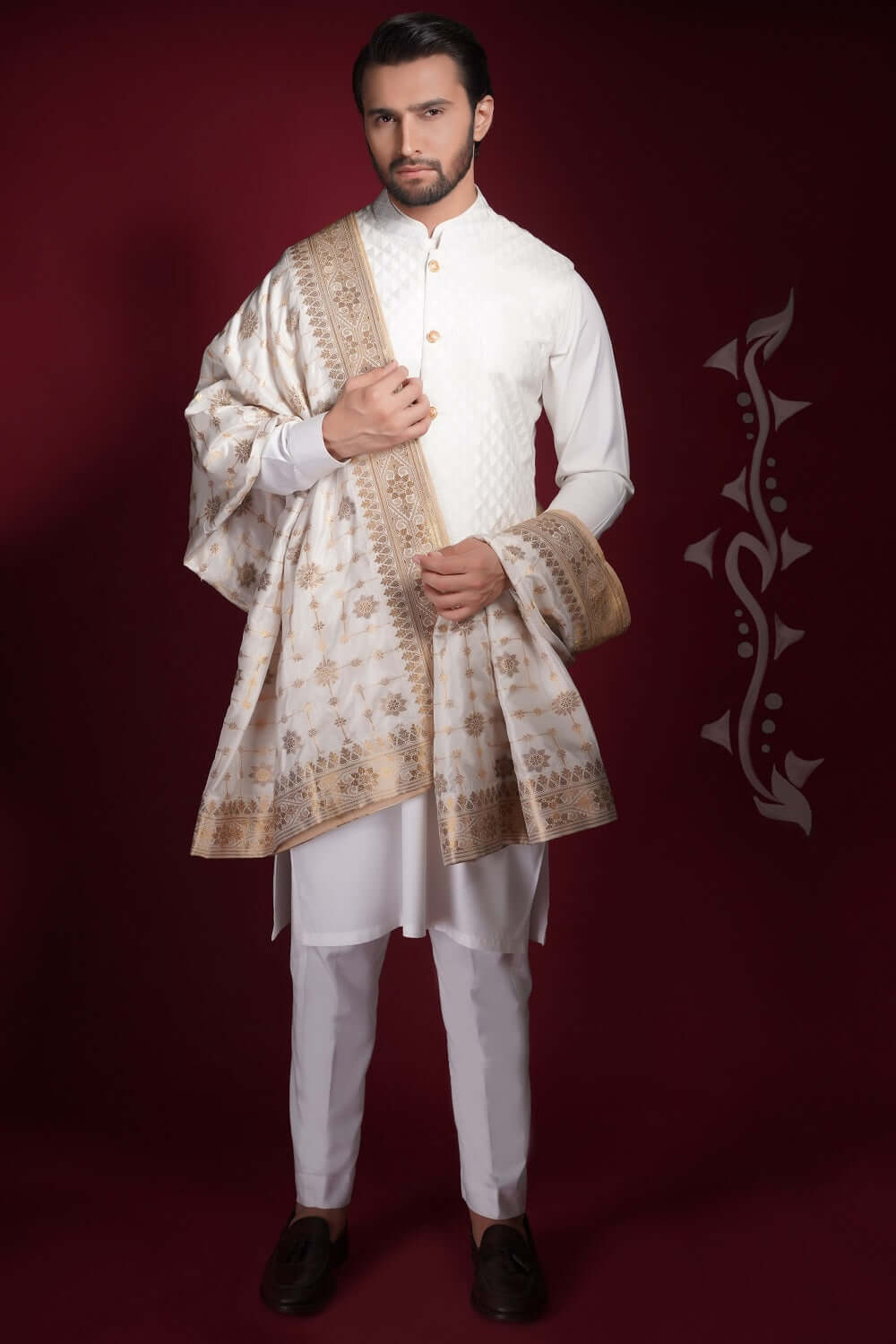 Pearl White Gold Brocade Silk-Blend Waistcoat Kurta (3-Piece) - Image 5