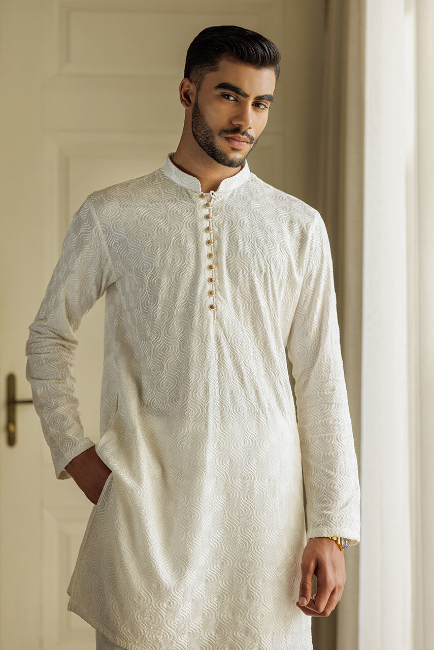 White Embroidered Silk-Blend Waistcoat (3-Piece) - Image 3