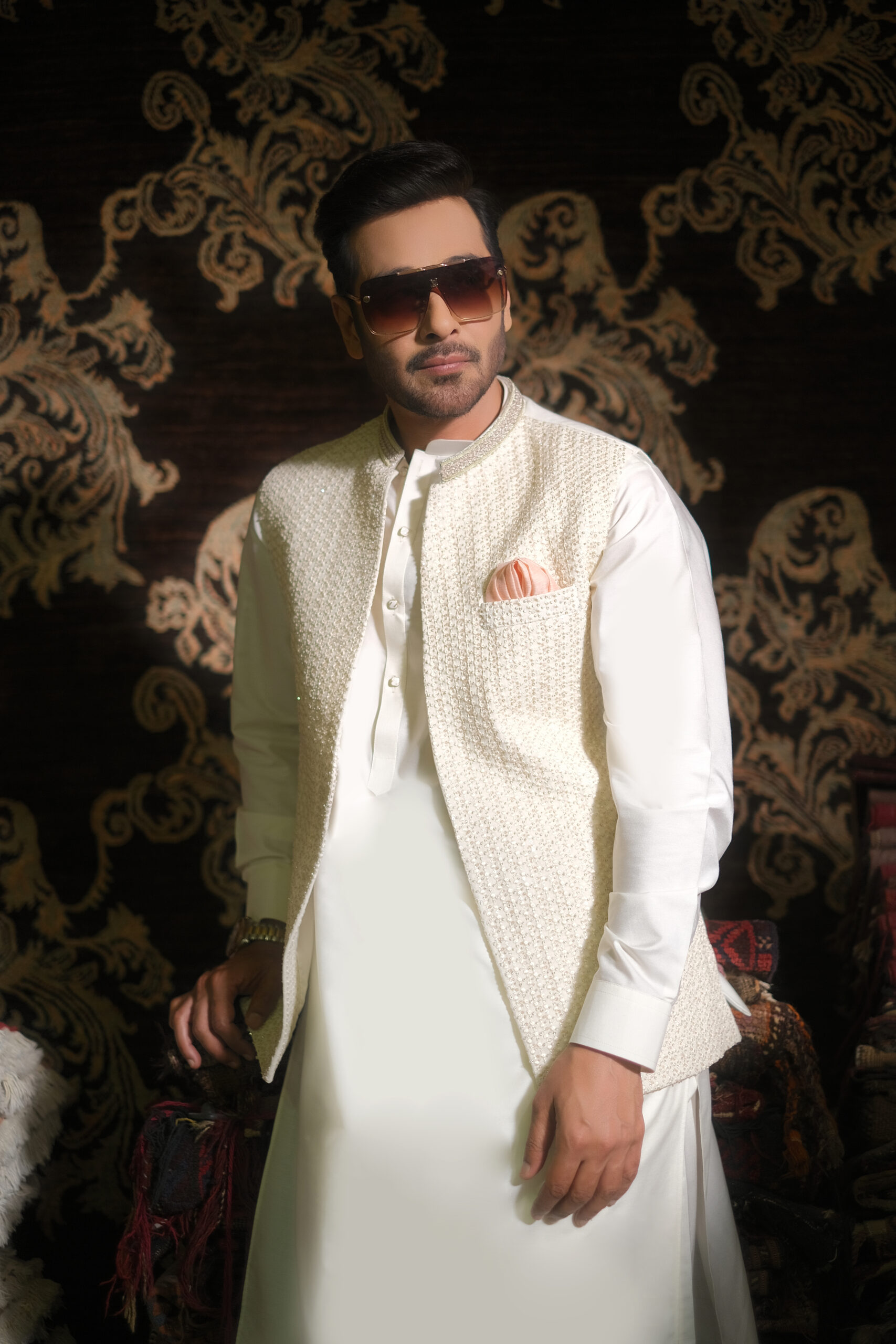 White Sequins Embellished Silk-Blend Waistcoat (3-Piece) - Image 1