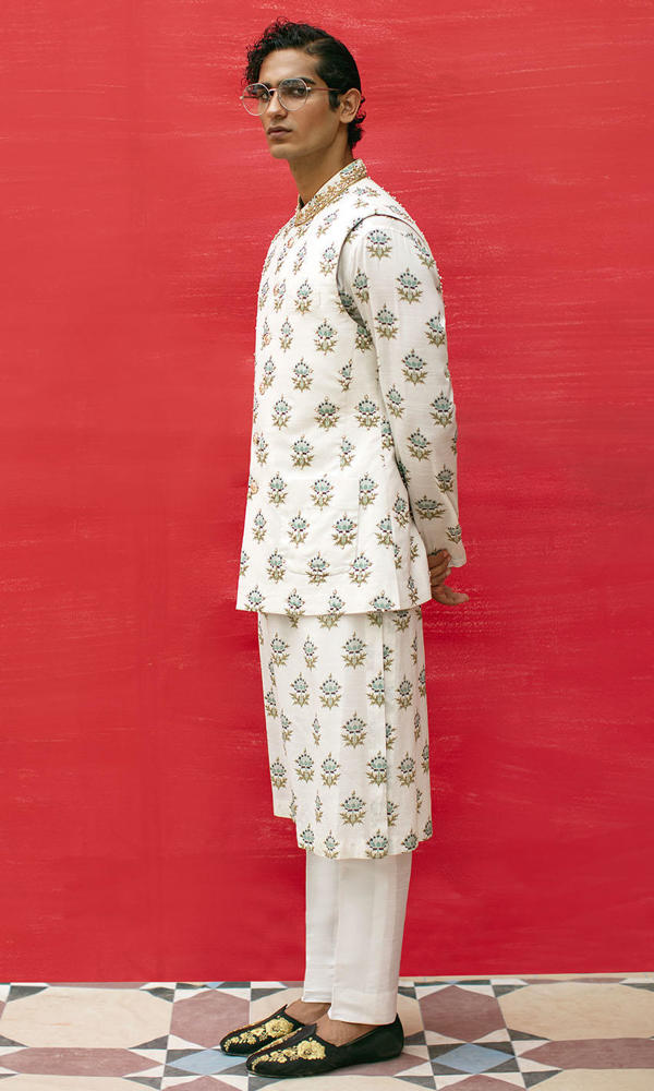 White Printed Silk-Blend Waistcoat Kurta (3-Piece) - Image 3