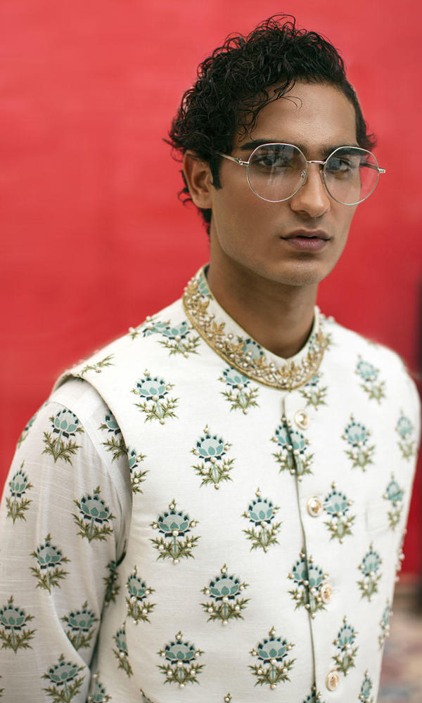 White Printed Silk-Blend Waistcoat Kurta (3-Piece) - Image 4