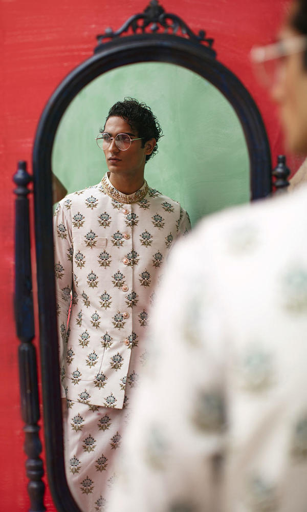 White Printed Silk-Blend Waistcoat Kurta (3-Piece) - Image 5