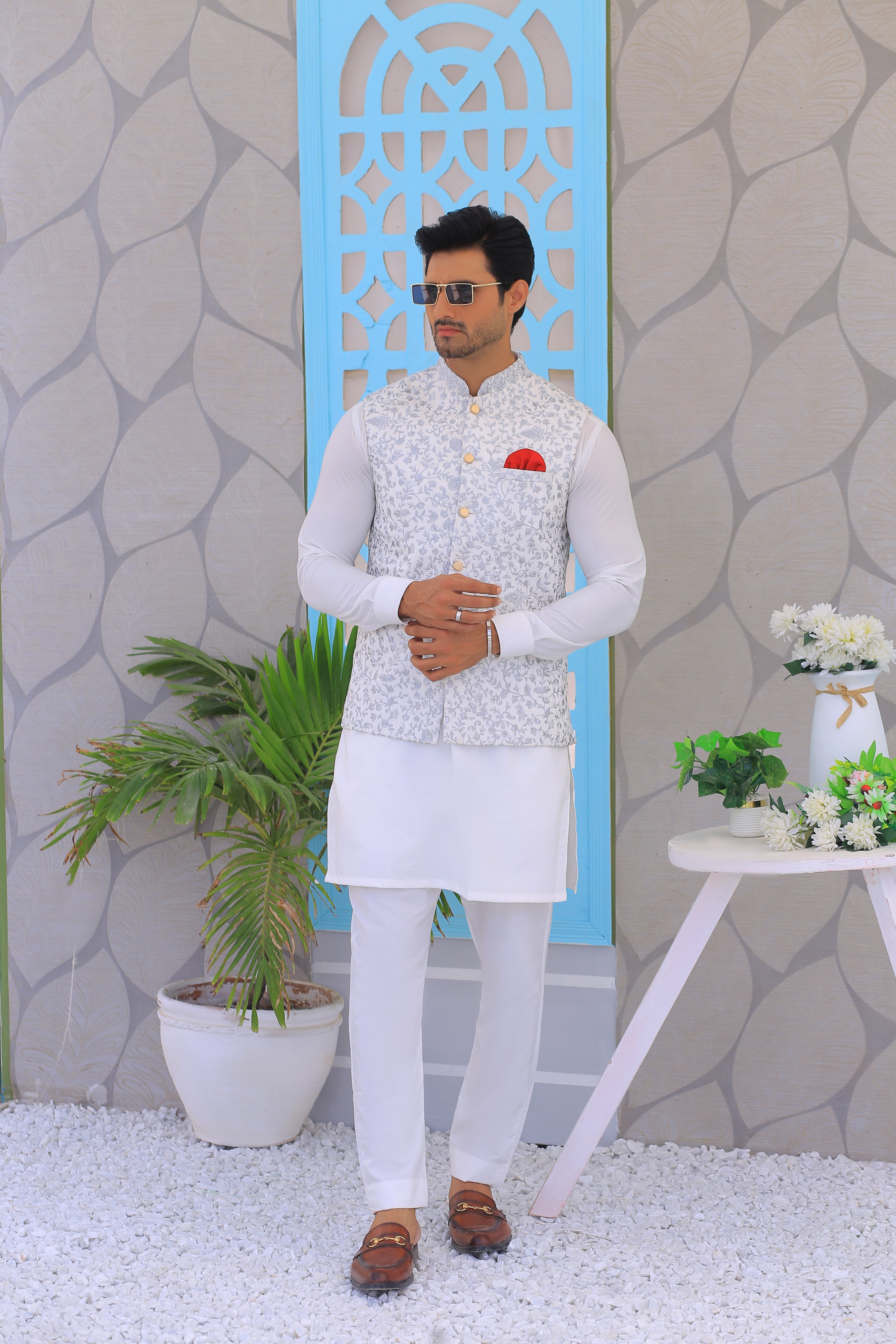 White Embroidered Silk-Blend Waistcoat Kurta (3-Piece) - Image 1
