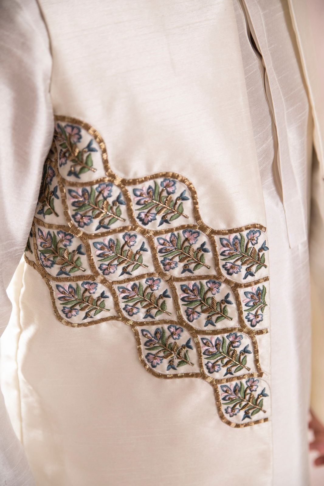 Pearl White Embroidered Silk Waistcoat Kurta (3-Piece) - Image 8