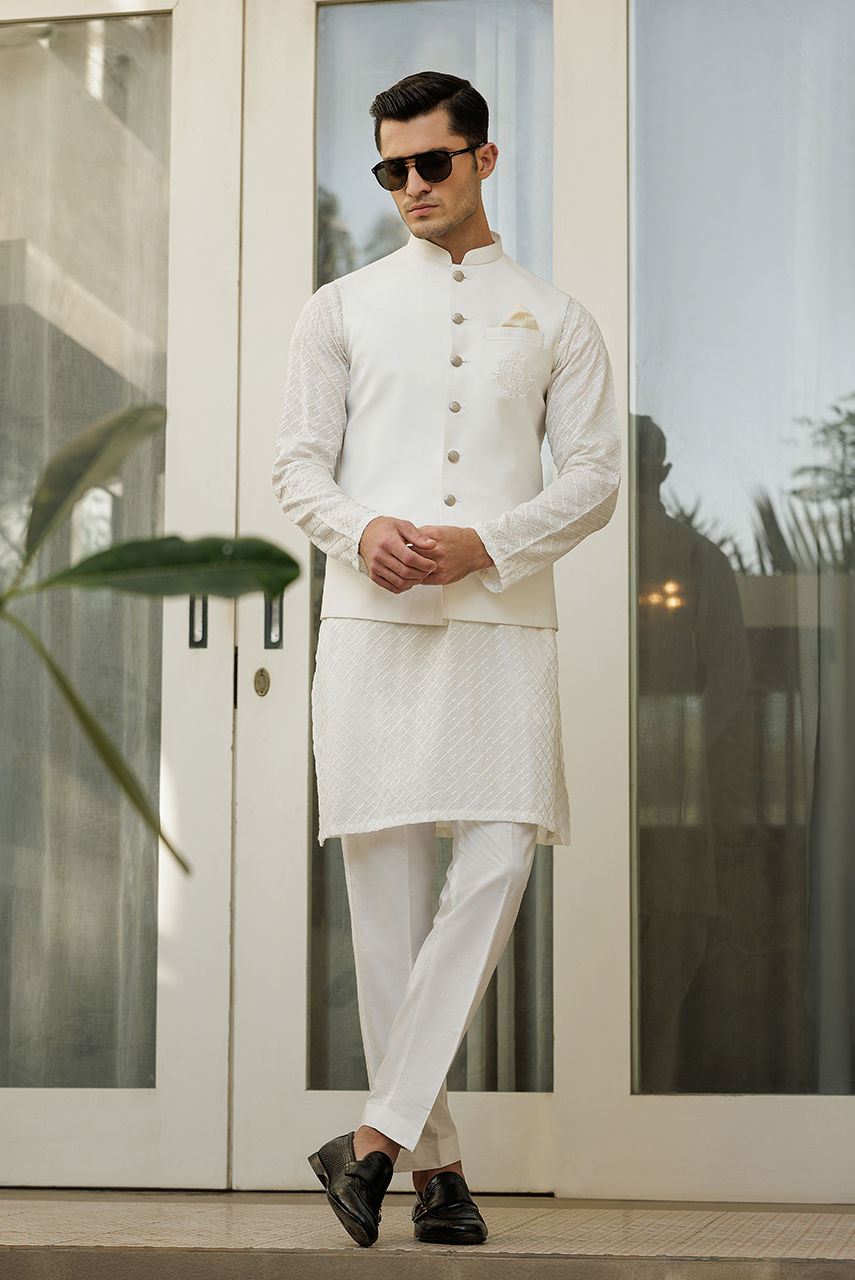 White Embroidered Suiting Waistcoat Kurta (3-Piece) - Image 1
