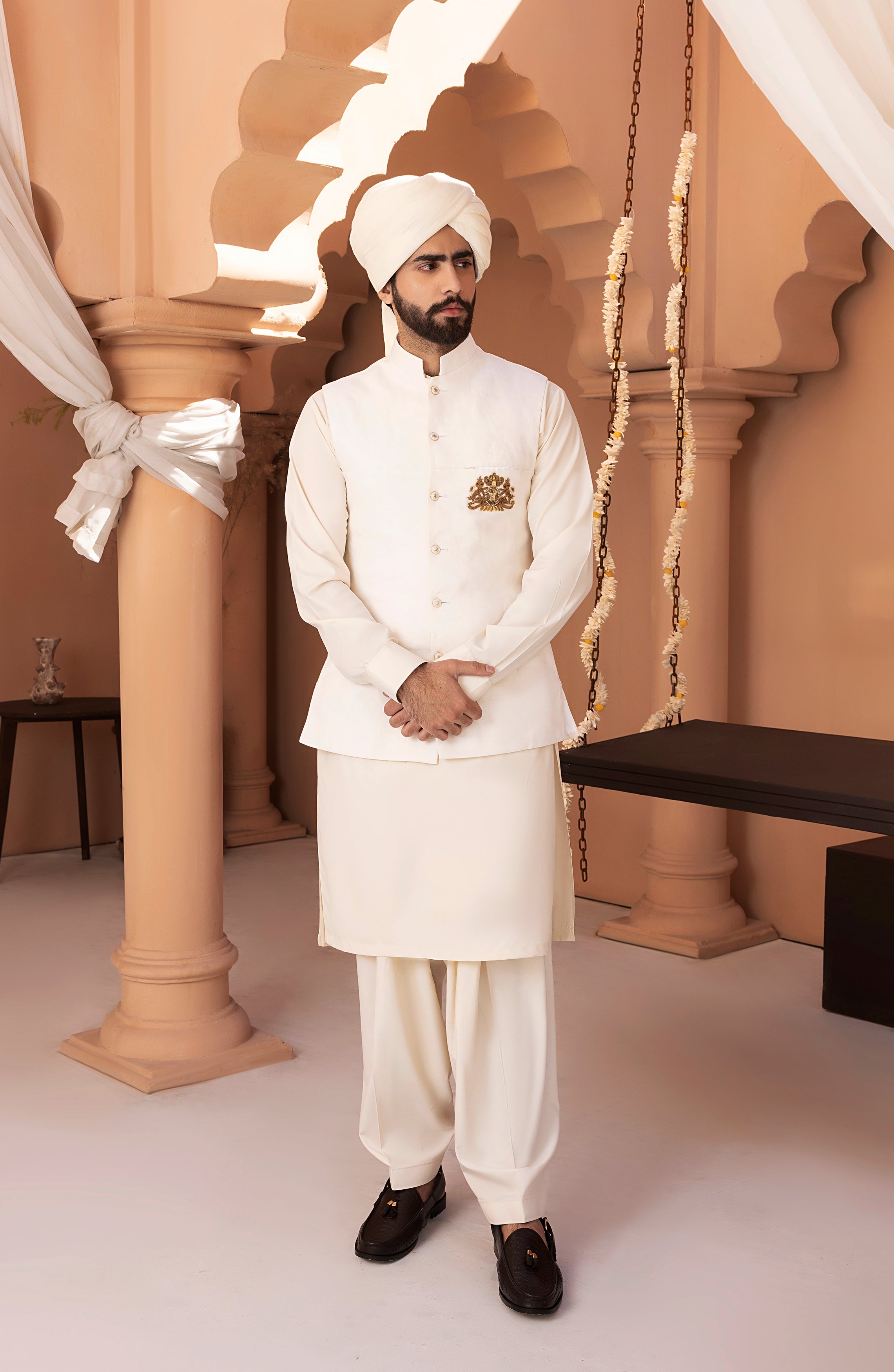 White Crest Embroidered Twill Waistcoat Kurta (3-Piece) - Image 1