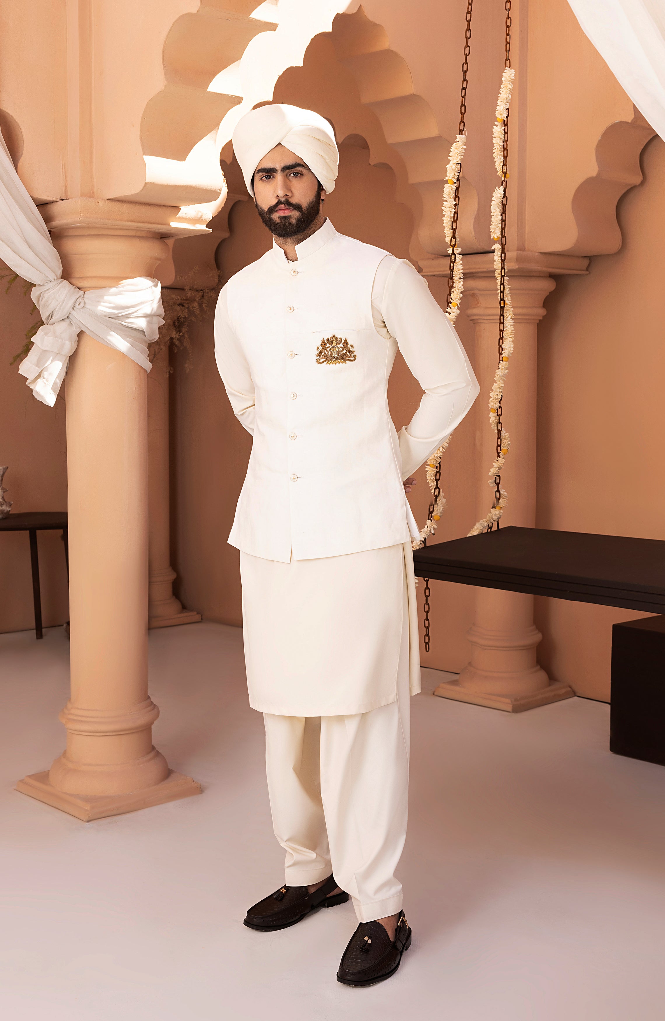 White Crest Embroidered Twill Waistcoat Kurta (3-Piece) - Image 3