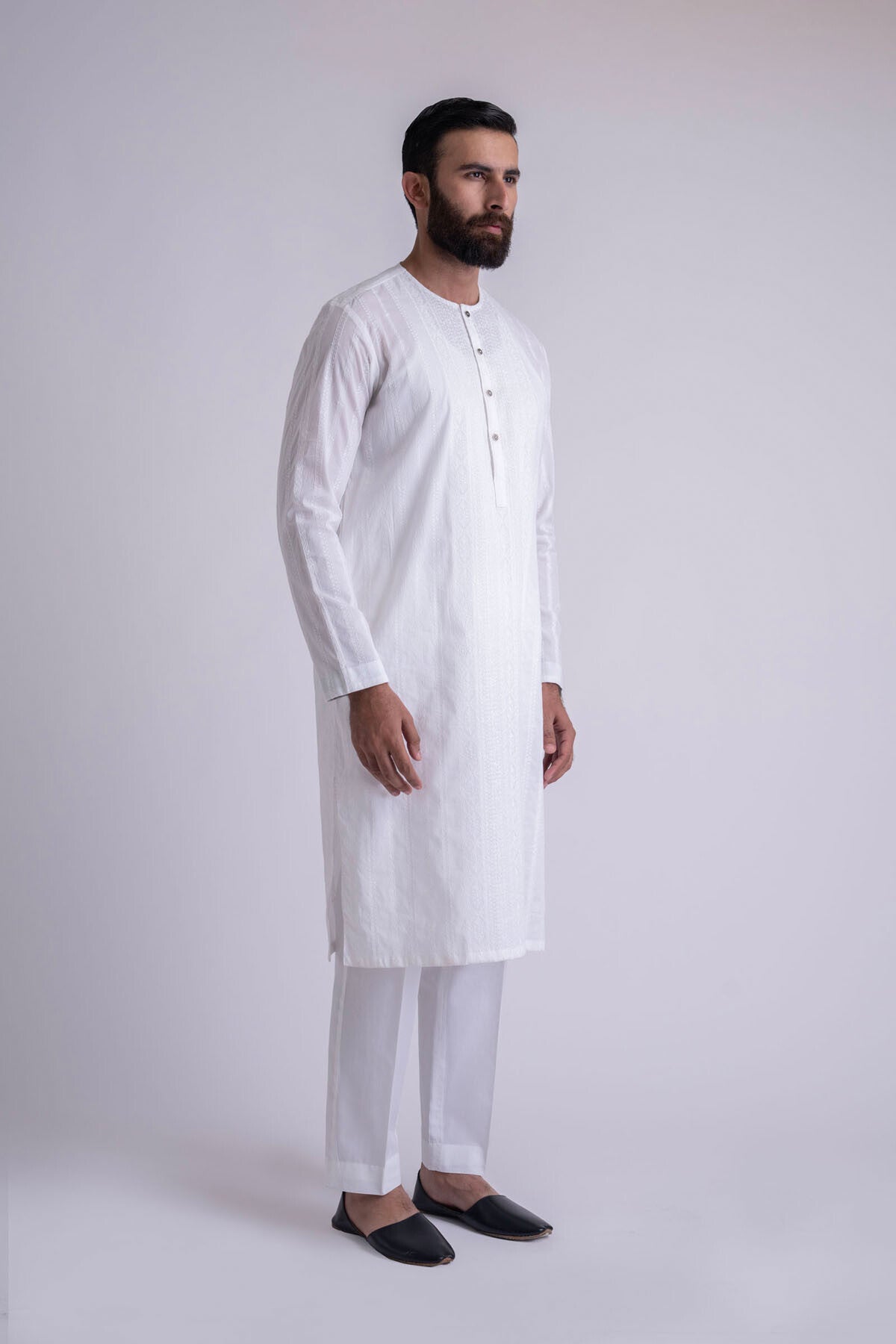 White Embroidered Cotton Kurta (1-Pc) - Image 3
