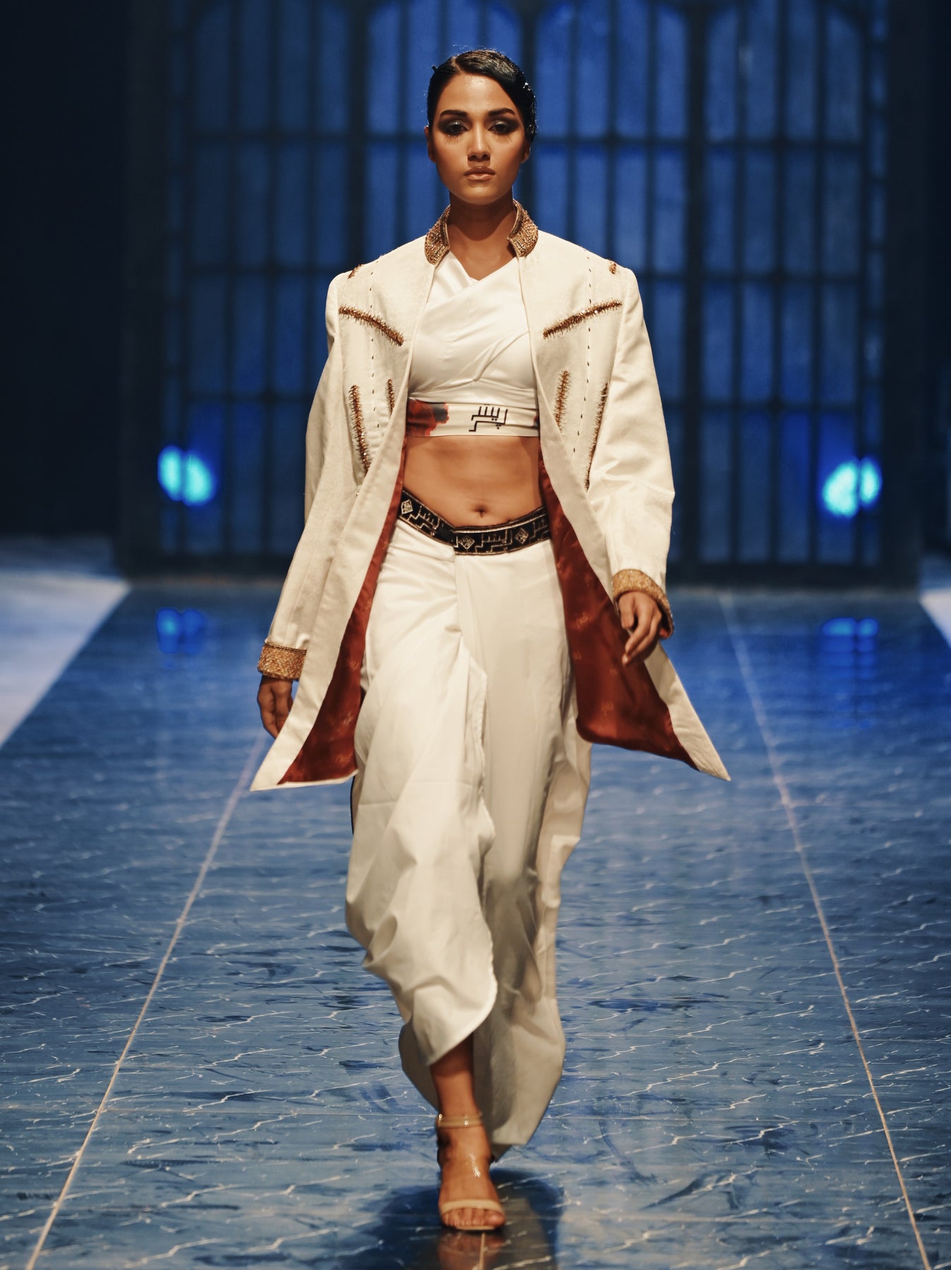 White Gold Handworked Jamawar Sherwani (2-Piece) - Image 1