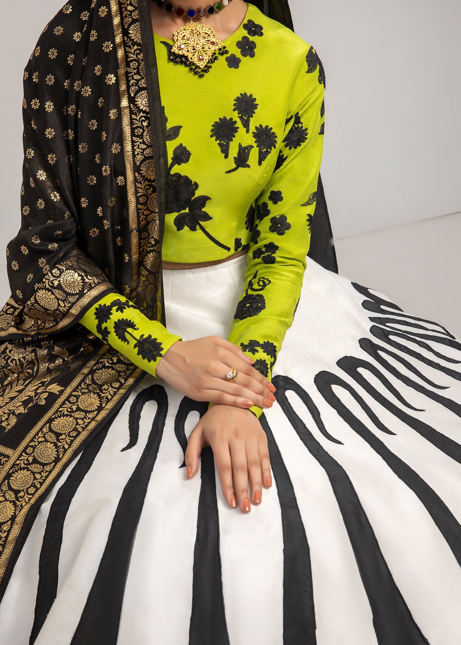 Pakistani White & Black Raw Silk Lehenga with Dhani Green Choli (3-Piece) - Image 5