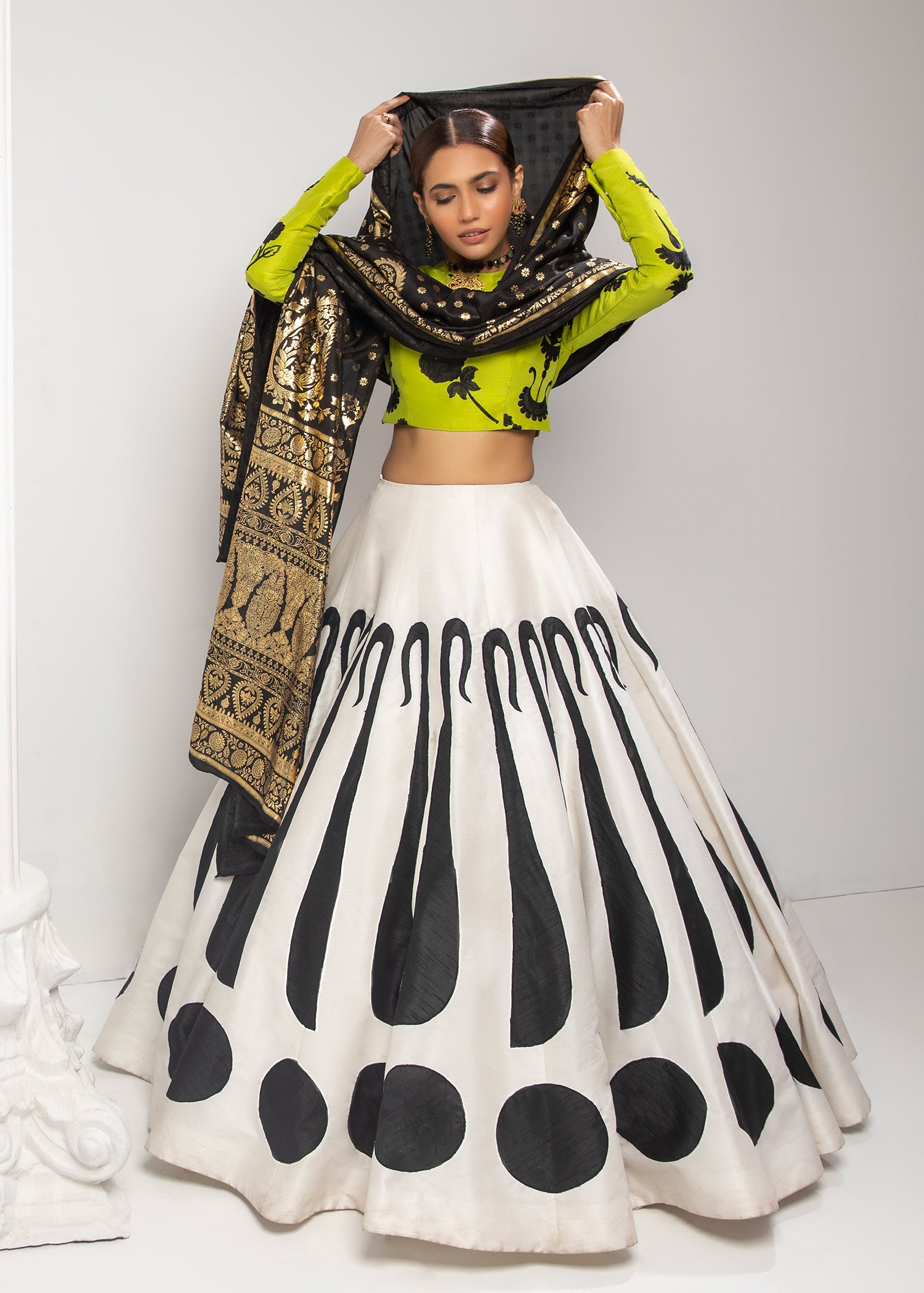White & Black Raw Silk Lehenga with Embroidered Choli (3-Piece) - Image 2