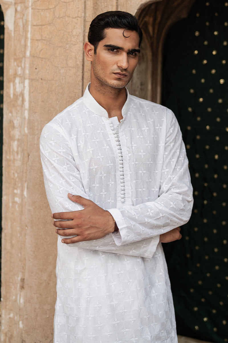 White Chikankari Embroidered Cotton Kurta (2-Piece) - Image 7