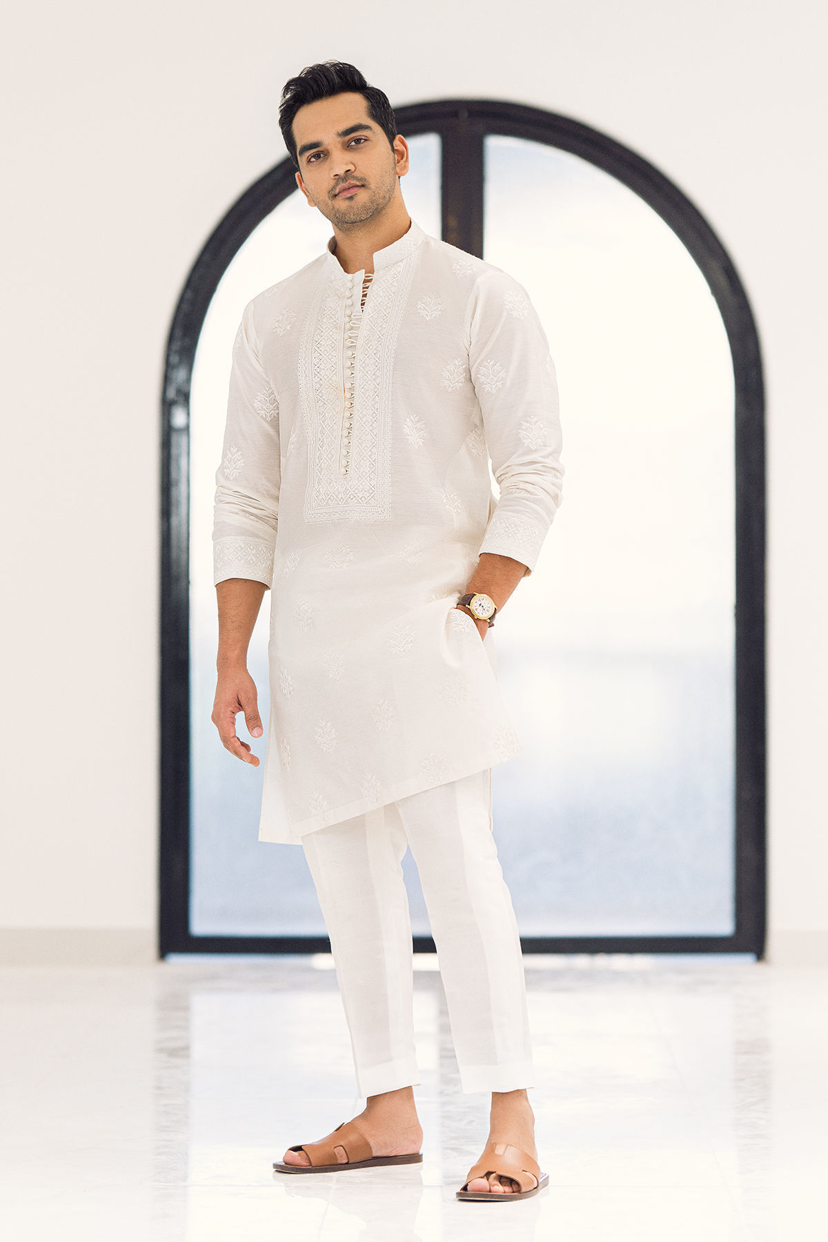 White Self-Embroidered Cotton Kurta (2-Piece) - Image 1