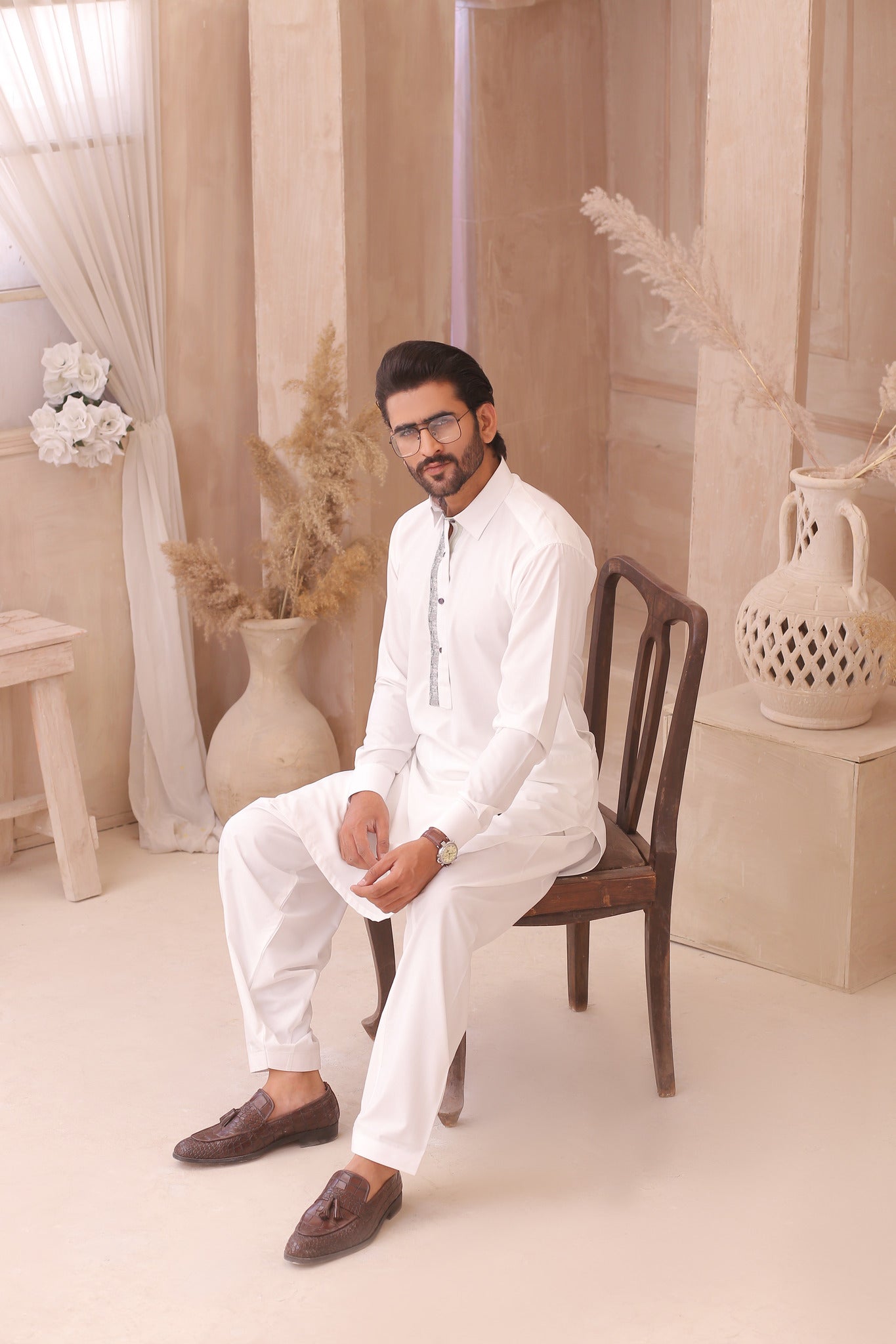 White Embroidered Cotton Shalwar Kameez (2-Piece) - Image 8