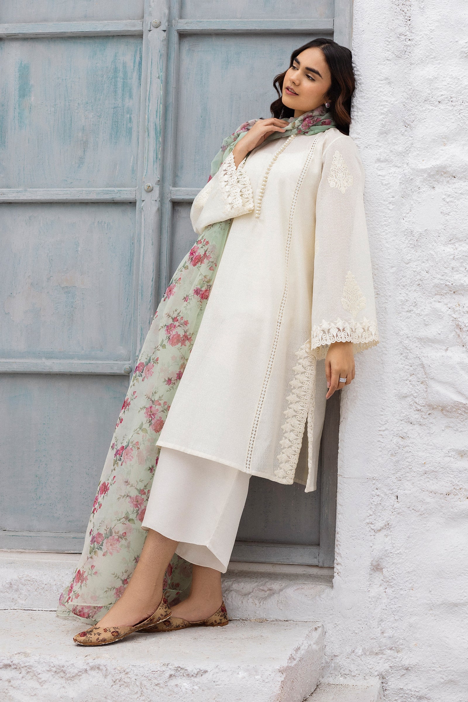 Pearl White Embroidered Cotton Karandi Salwar Kameez (3-Piece) - Image 6