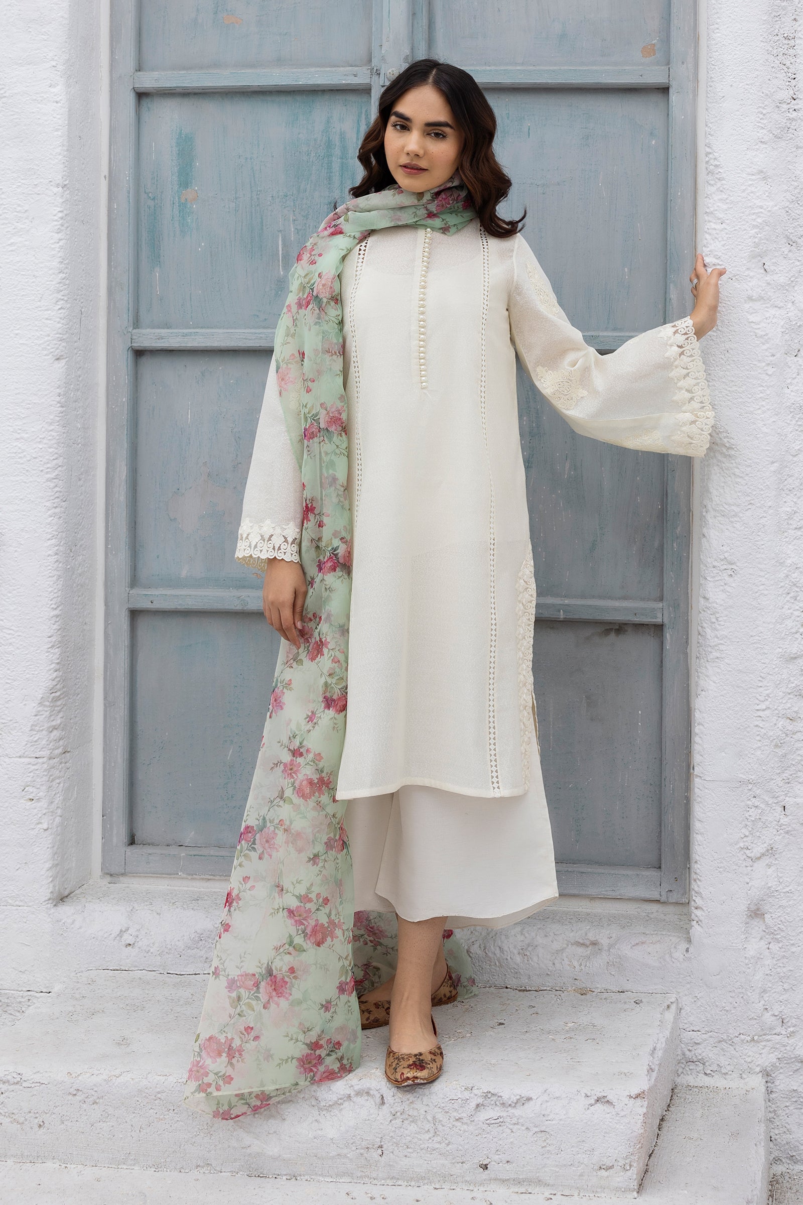Pearl White Embroidered Cotton Karandi Salwar Kameez (3-Piece) - Image 7