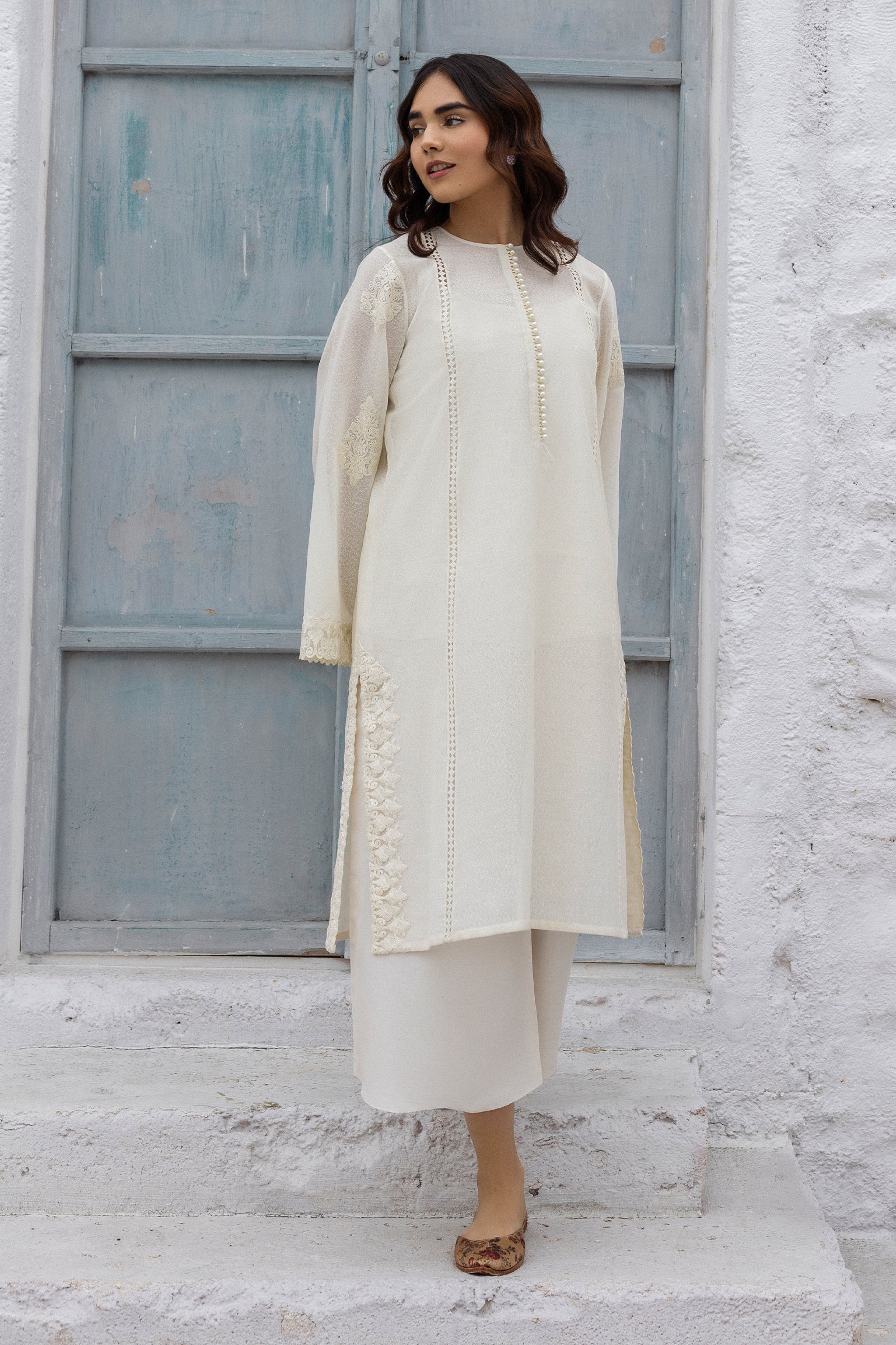 Pearl White Embroidered Cotton Karandi Salwar Kameez (3-Piece) - Image 8