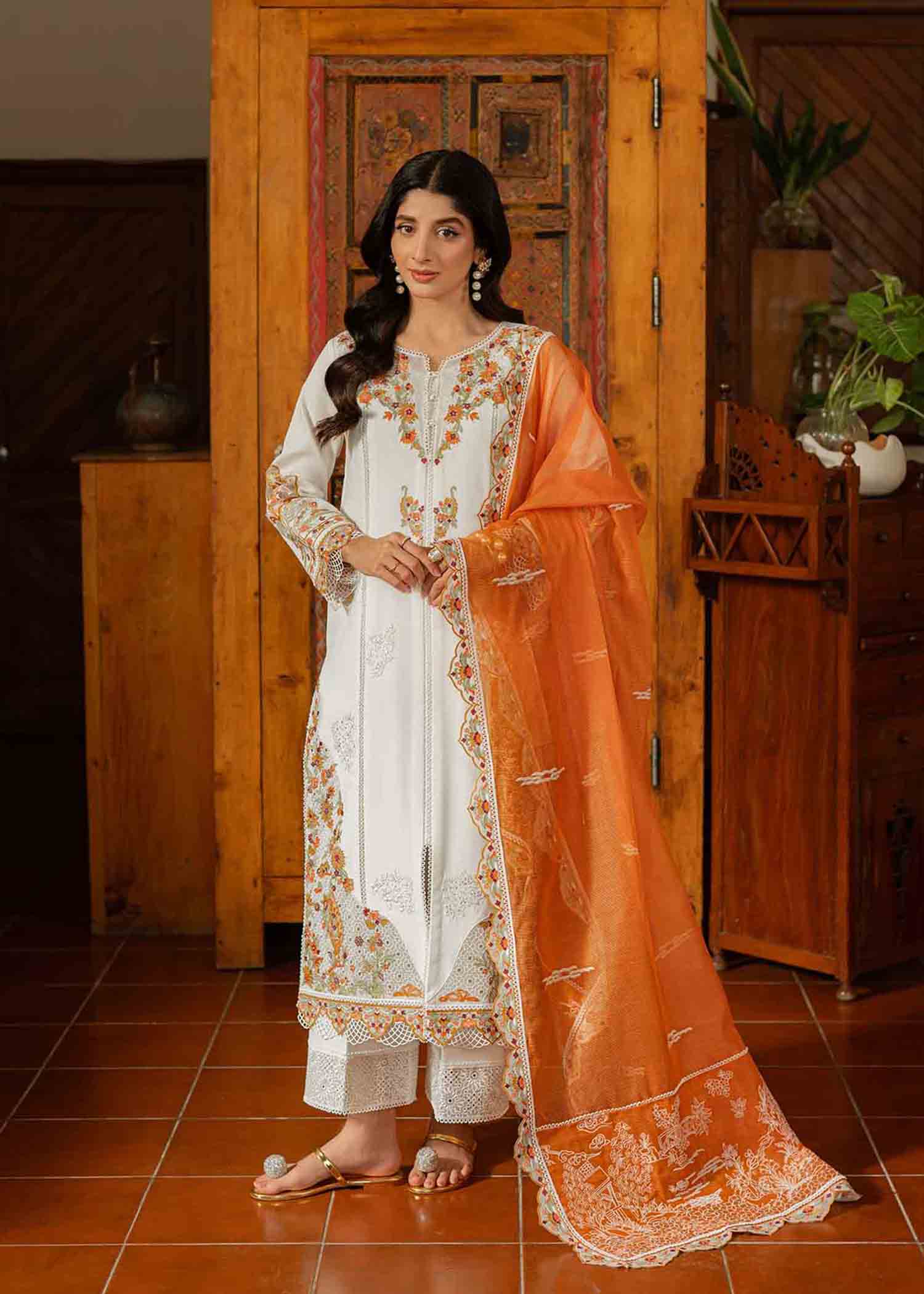 Amber White Embroidered Cotton Lawn Schiffli Suit (3-Piece) - Image 1