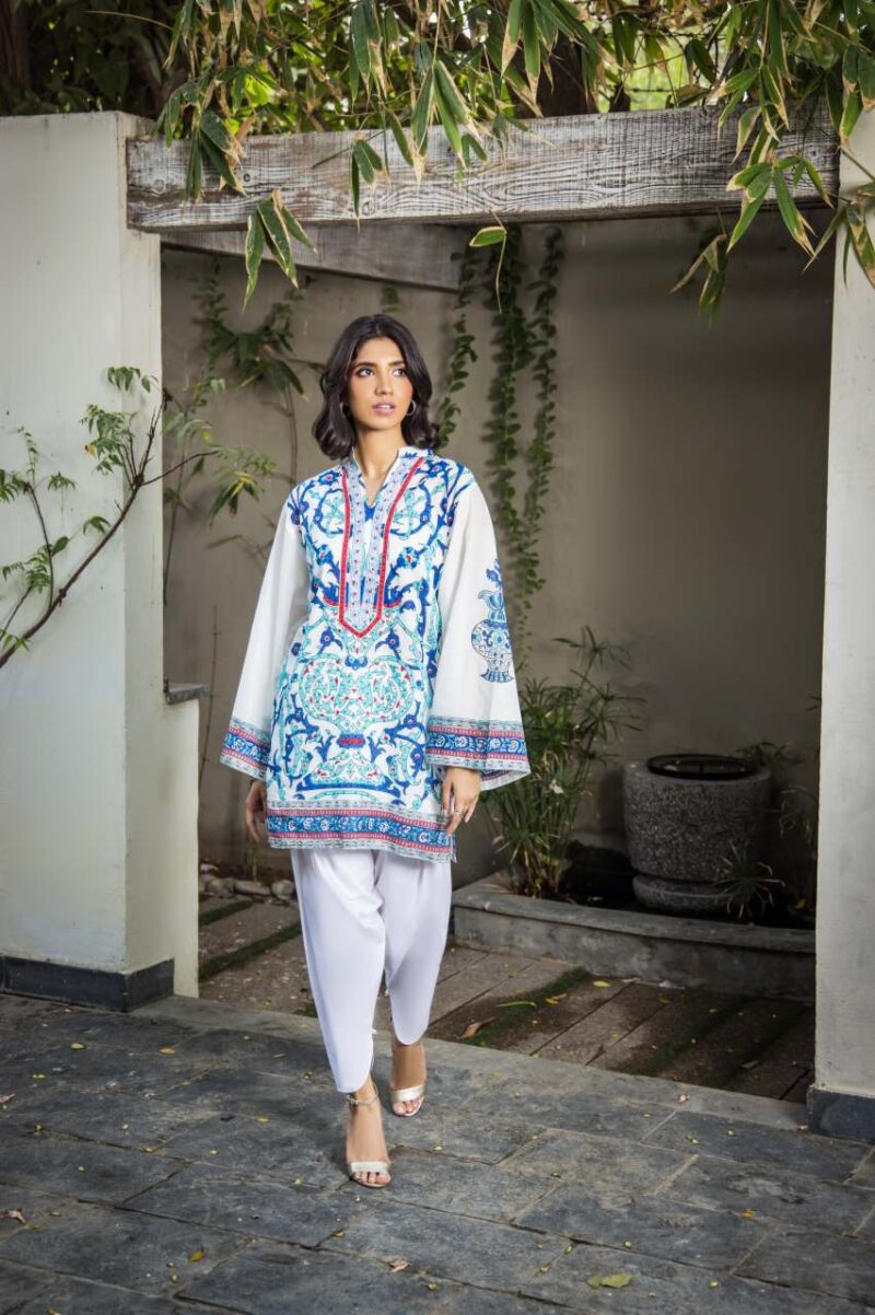 Pakistani White and Blue Embroidered Cotton Kurta Set (2-Piece) - Image 1