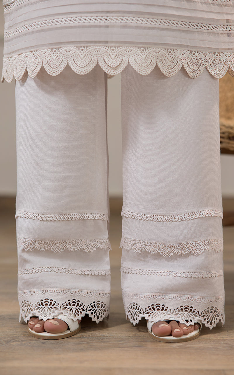 White Floral Lace Khaddi Net Salwar Kameez (2-Piece) - Image 7