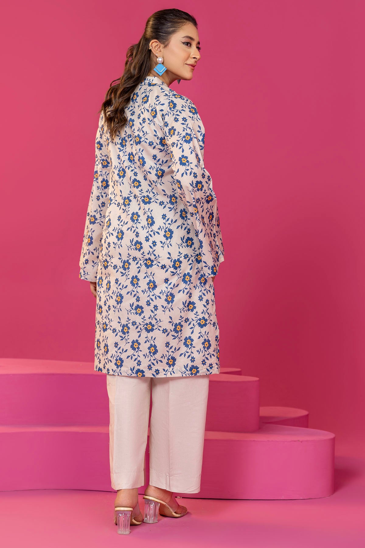 White Blue Digital Printed Lawn Salwar Kameez (2-Piece) - Image 5