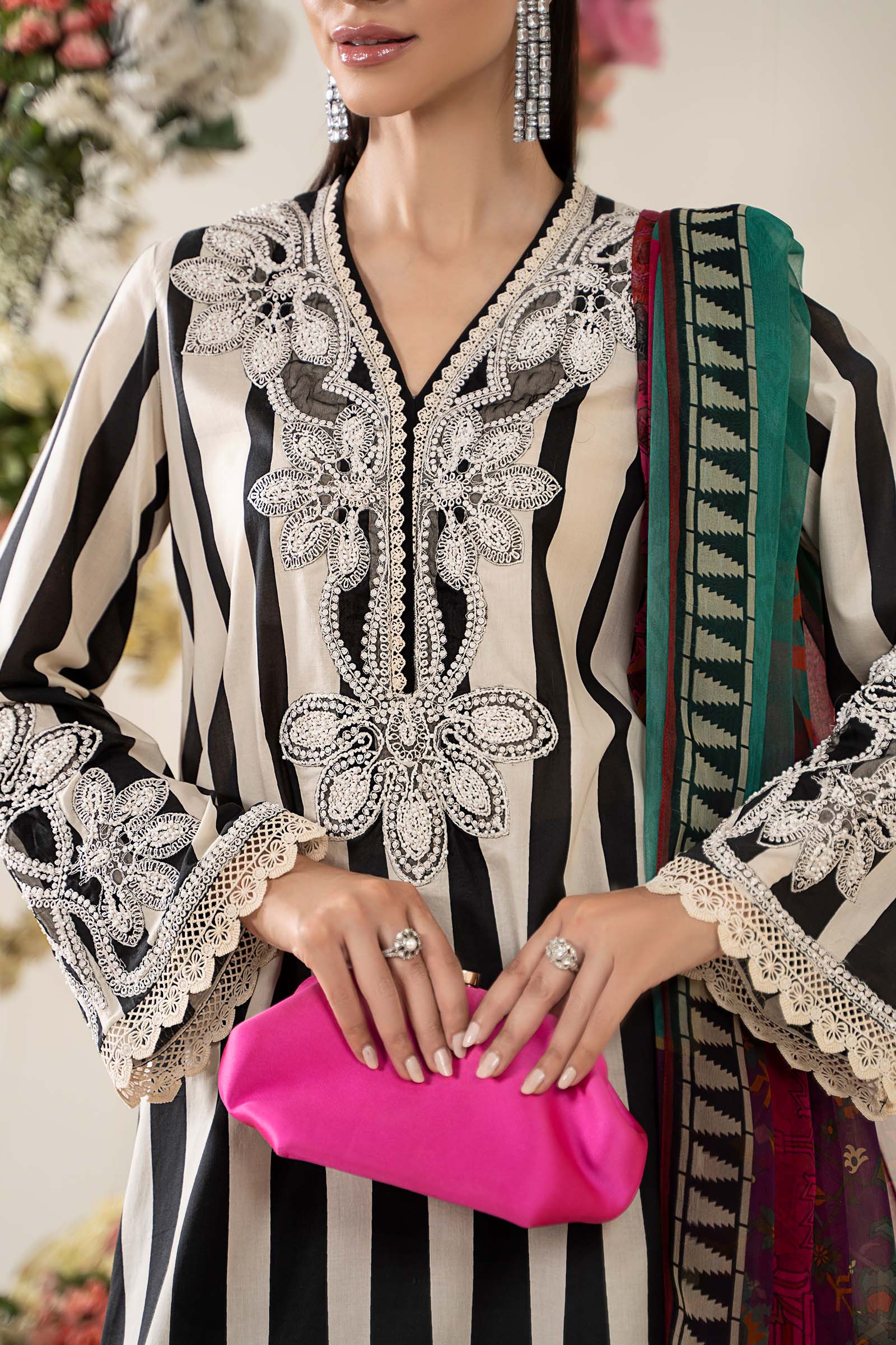 White & Black Embroidered Lawn Salwar Kameez (3-Piece) - Image 4