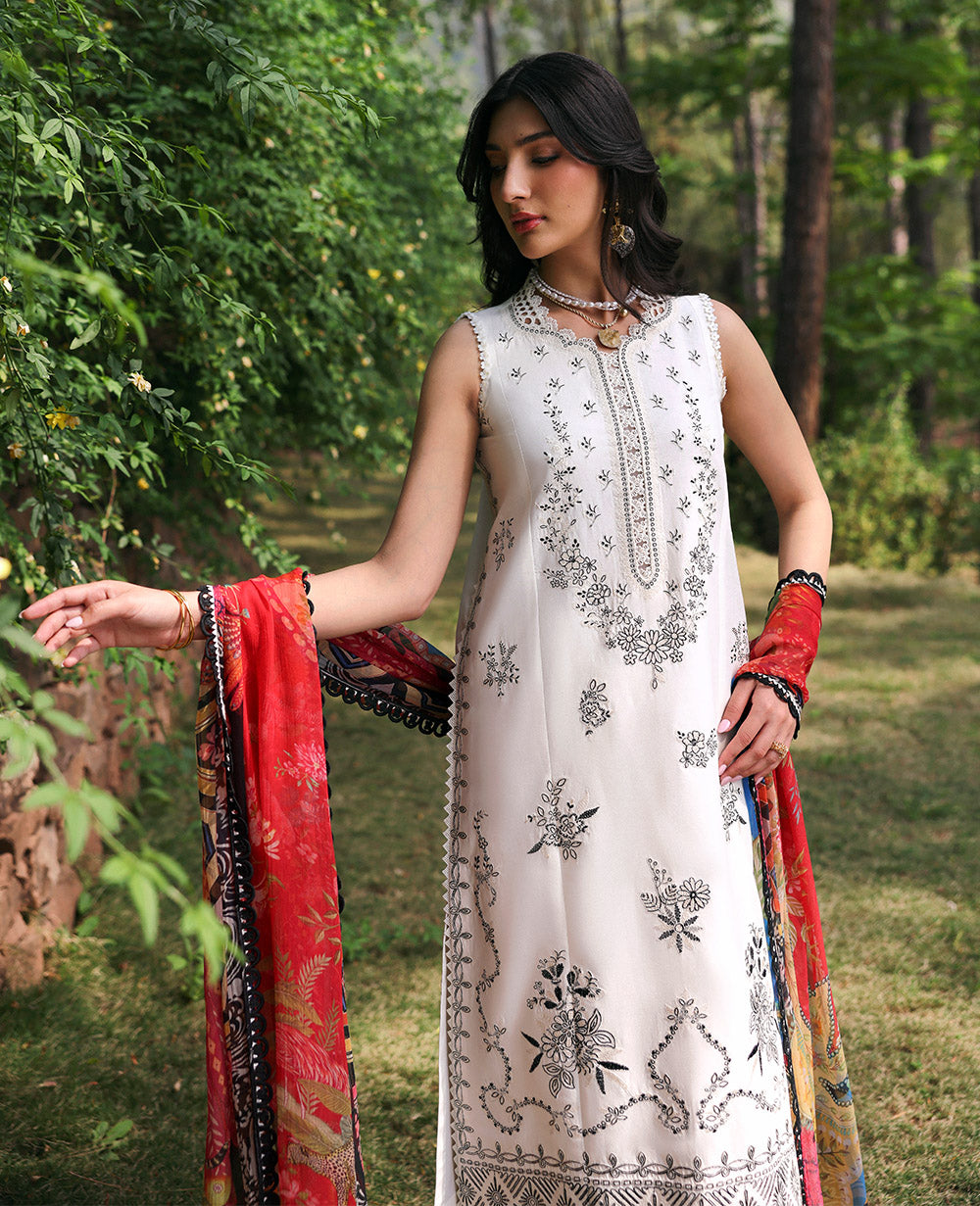White Embroidered Lawn 3-Piece Suit - Image 3