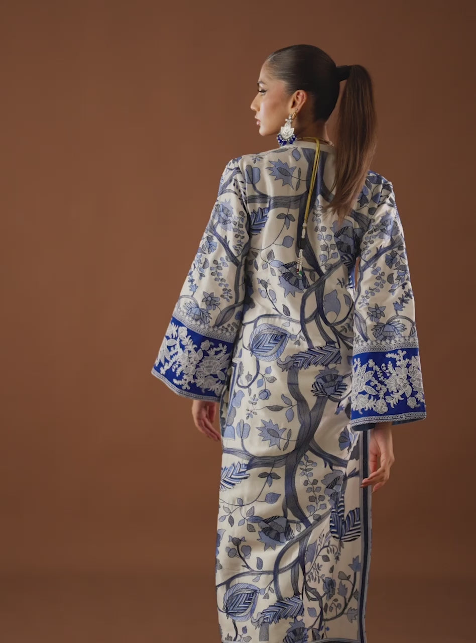 White Kantha Embroidered Raw Silk Salwar Kameez (2-Piece) - Image 11