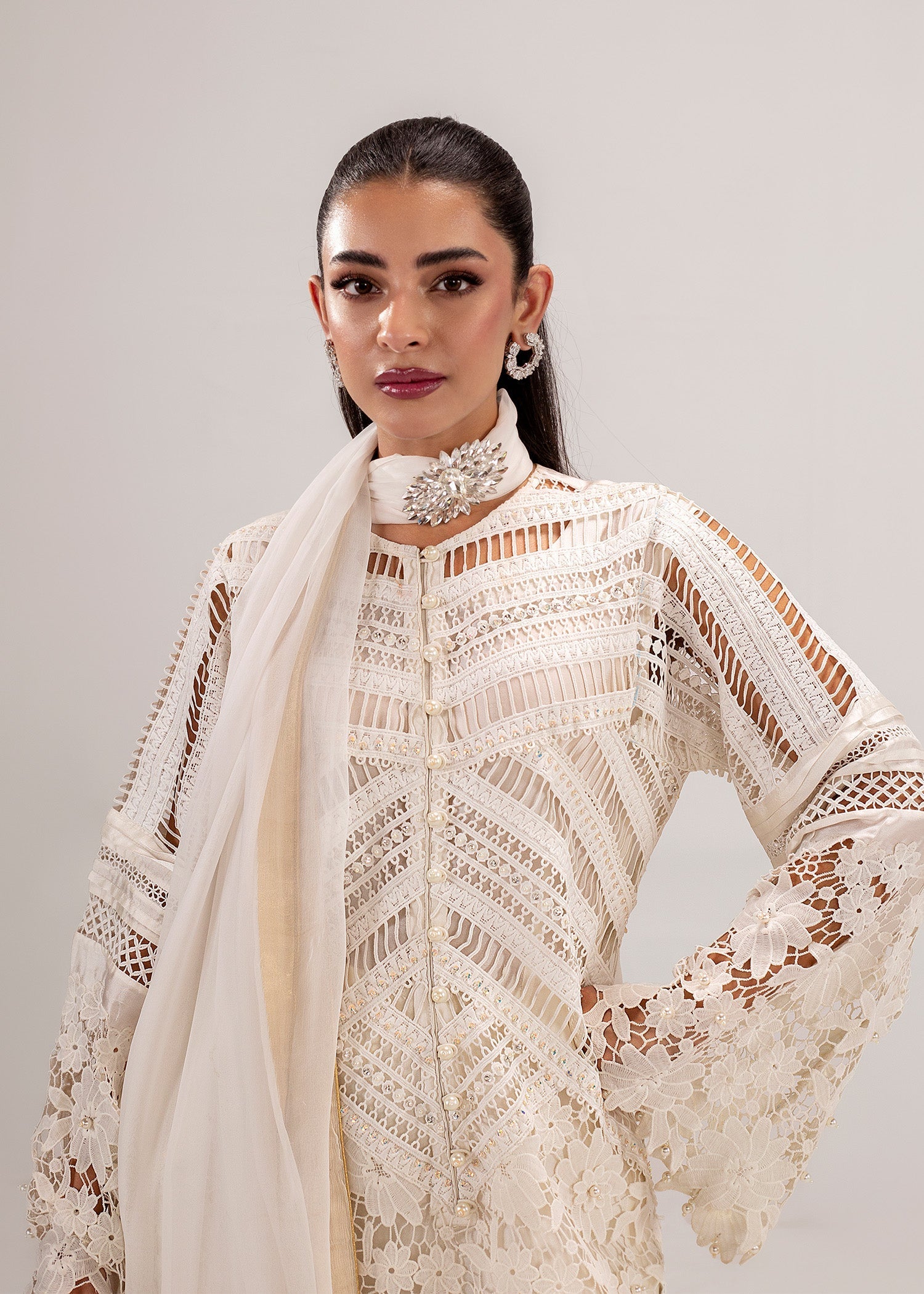 White Lace & Cutwork Silk Khadi Net Kurta Set (3-Piece) - Image 8