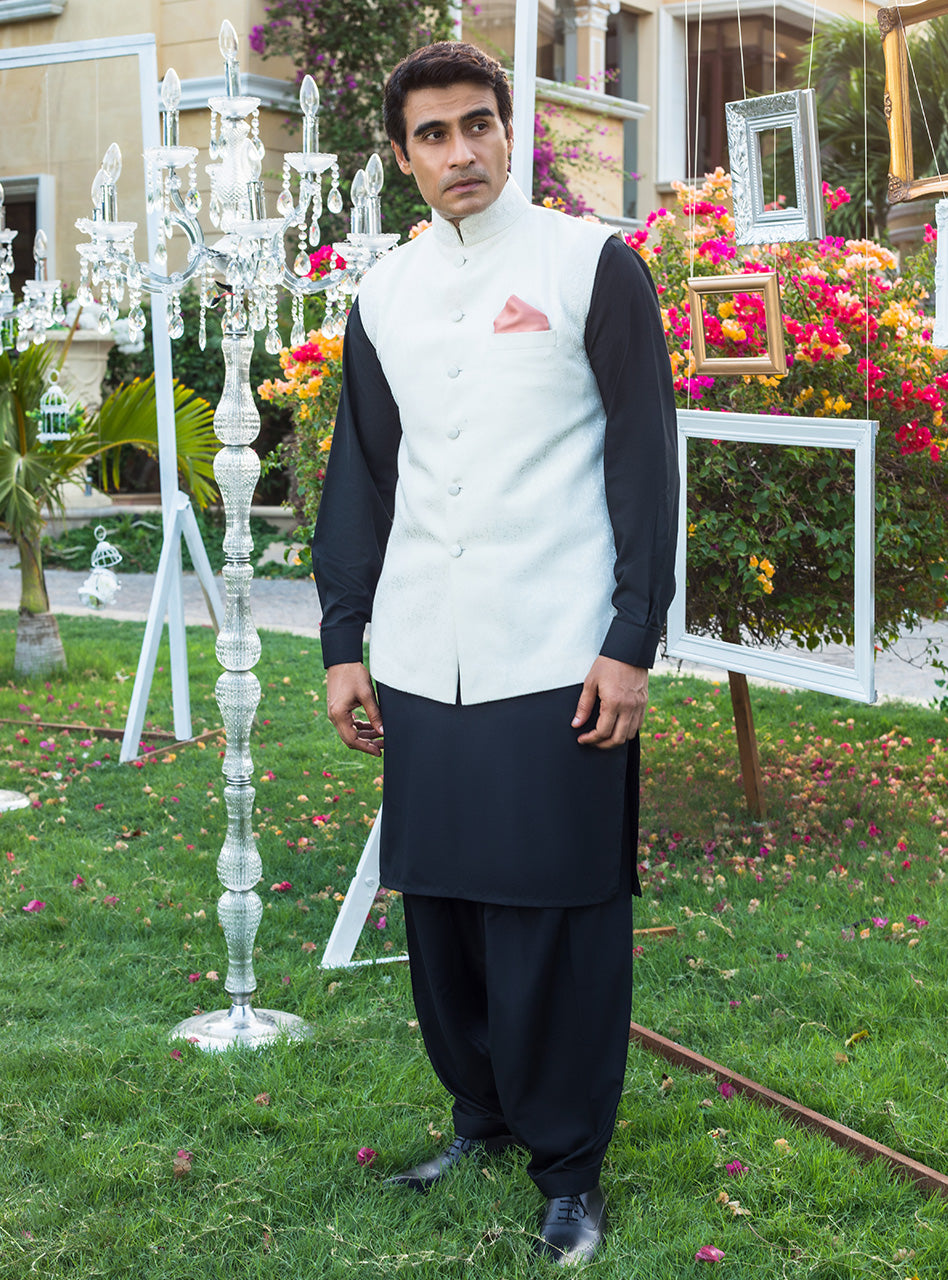 Black Jacquard Waistcoat Kurta Set (3-Piece) - Image 3