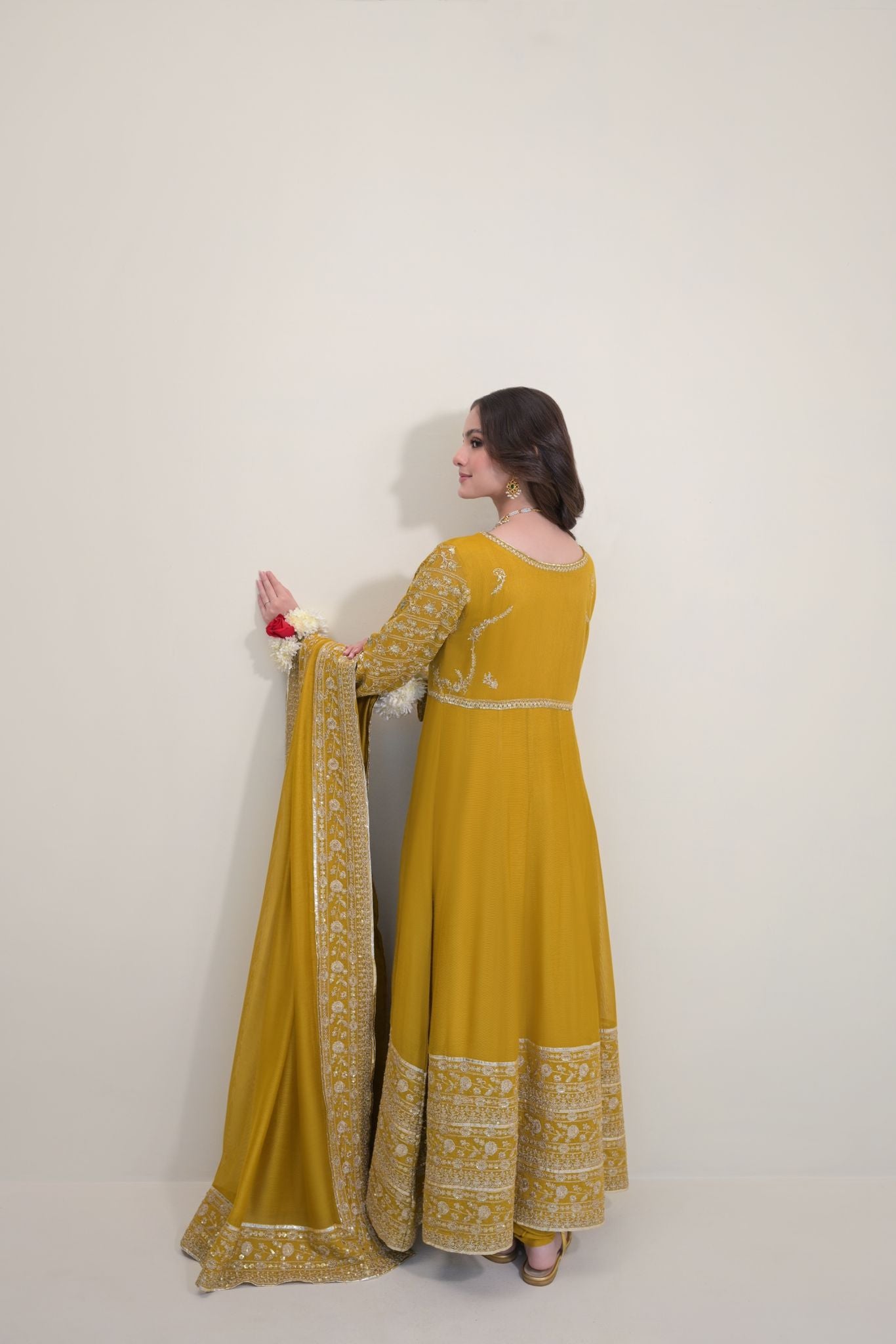 Pakistani Mustard Zari Sequin Cotton Net Pishwas (3-Piece) - Image 2