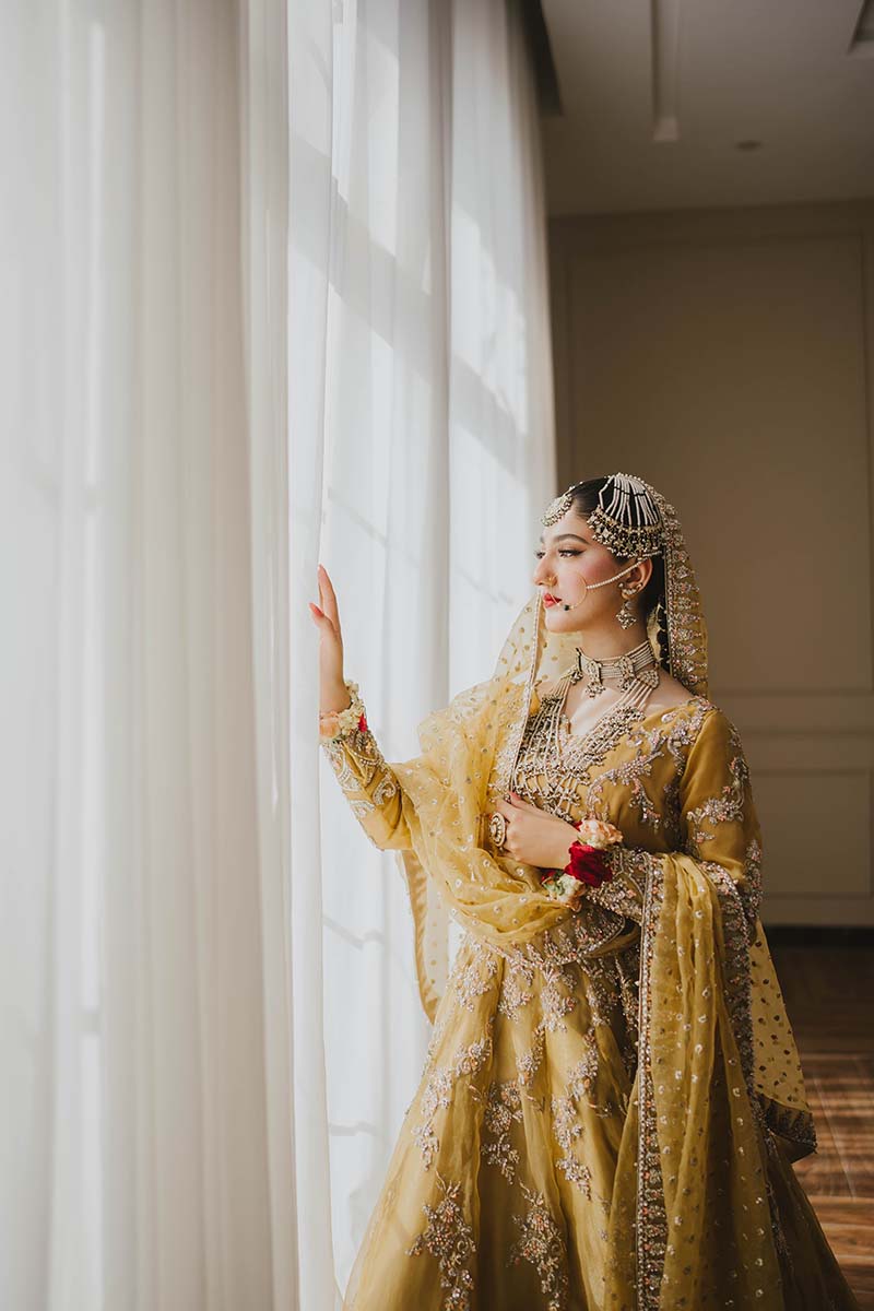 Yellow Embroidered Organza Pishwas Dress (3-Piece) - Image 3