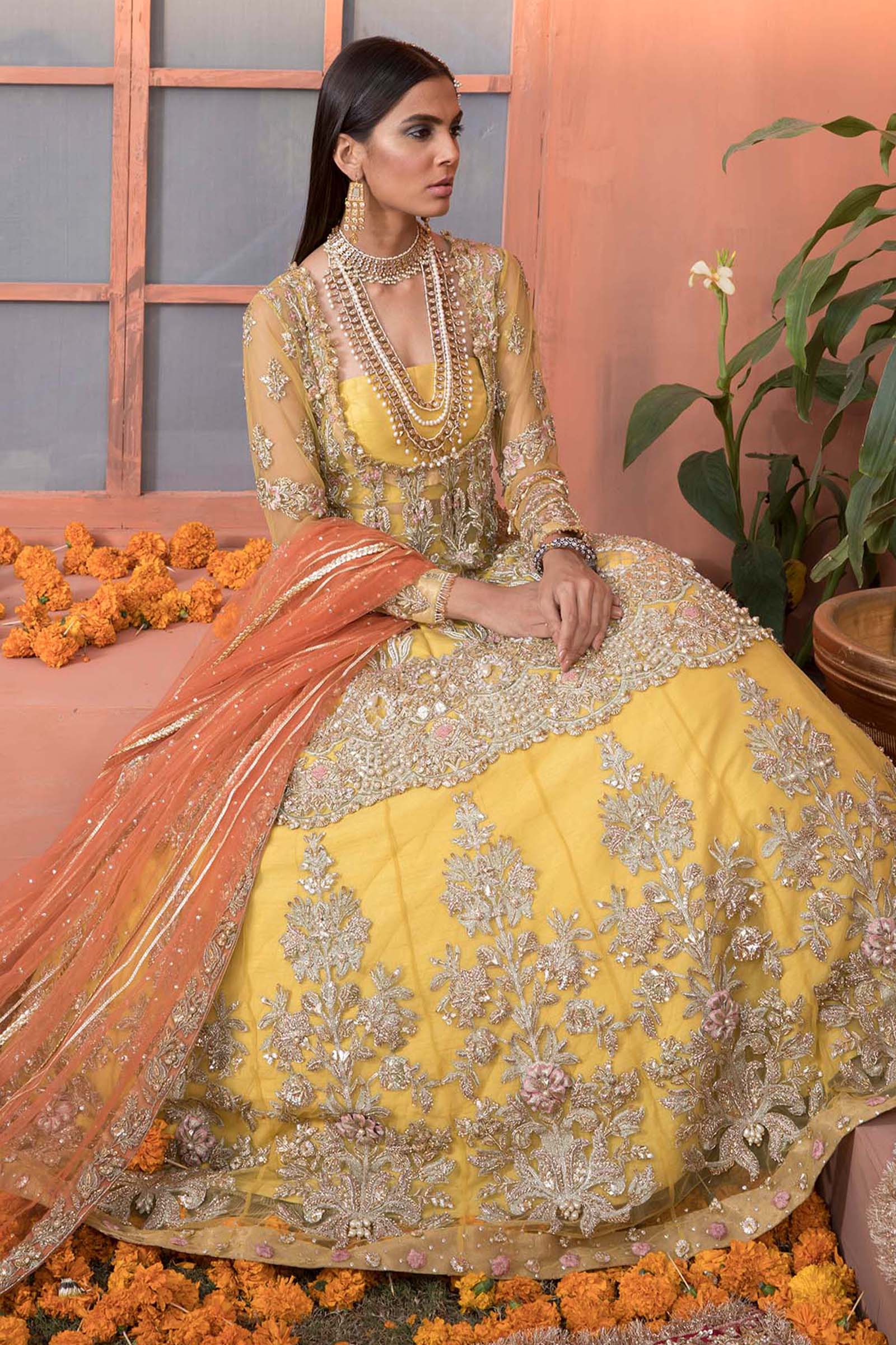 Pakistani Lemon Yellow Embroidered Silk Net Pishwas (2-Piece) - Image 3