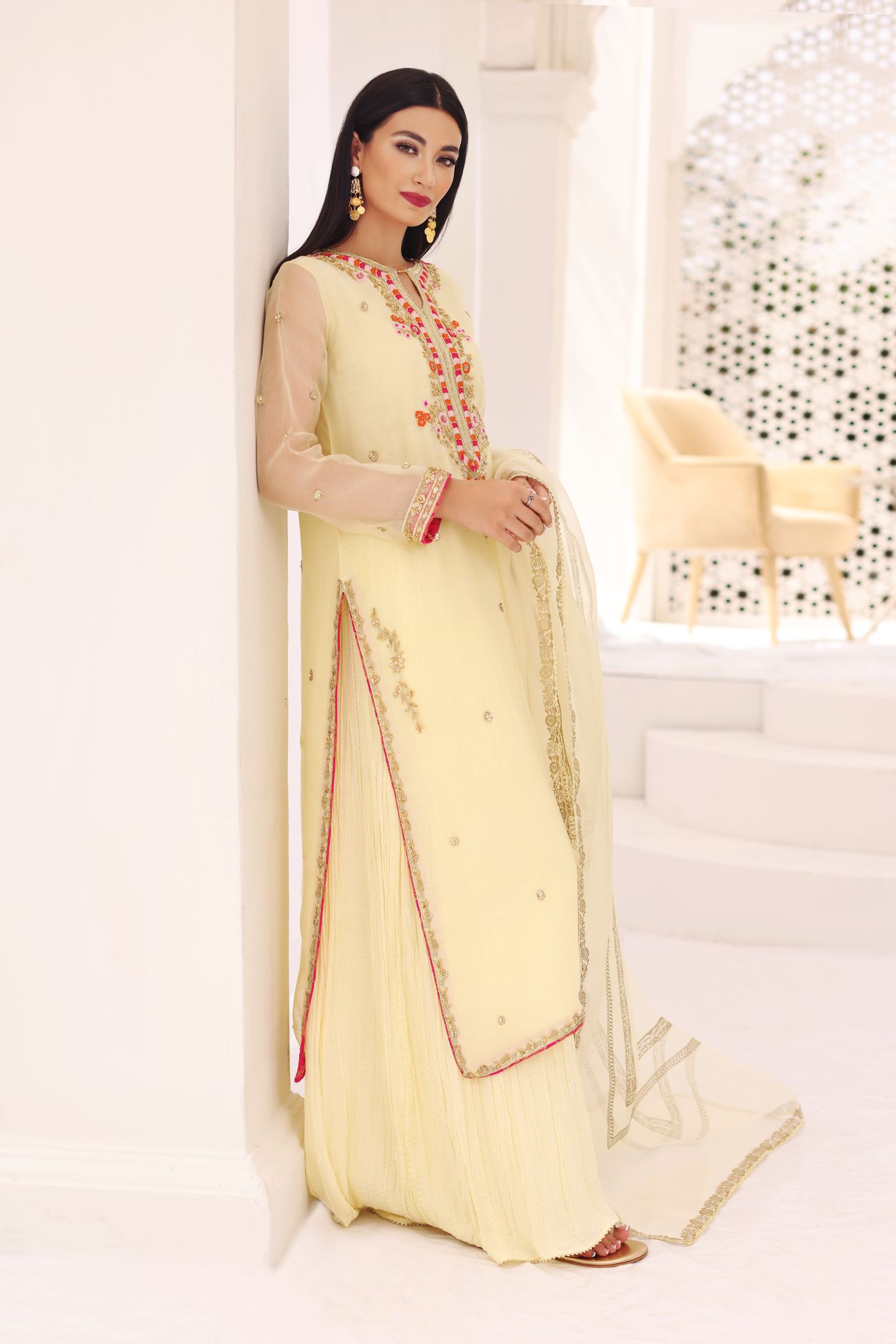 Lemon Yellow Zardozi Organza Salwar Kameez (3-Piece) - Image 3