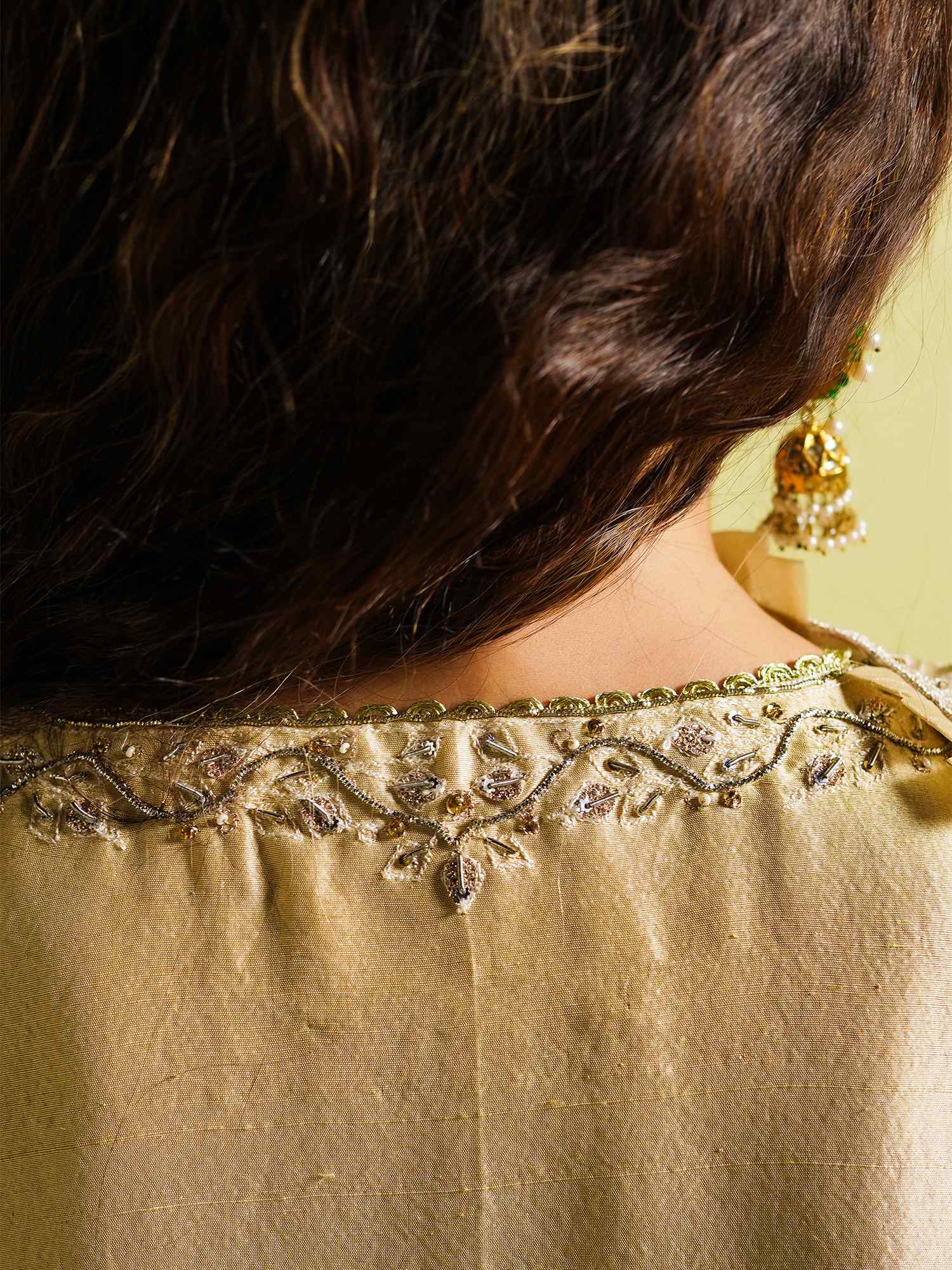 Pastel Yellow Resham Zardozi Raw Silk Kurta (3-Piece) - Image 2