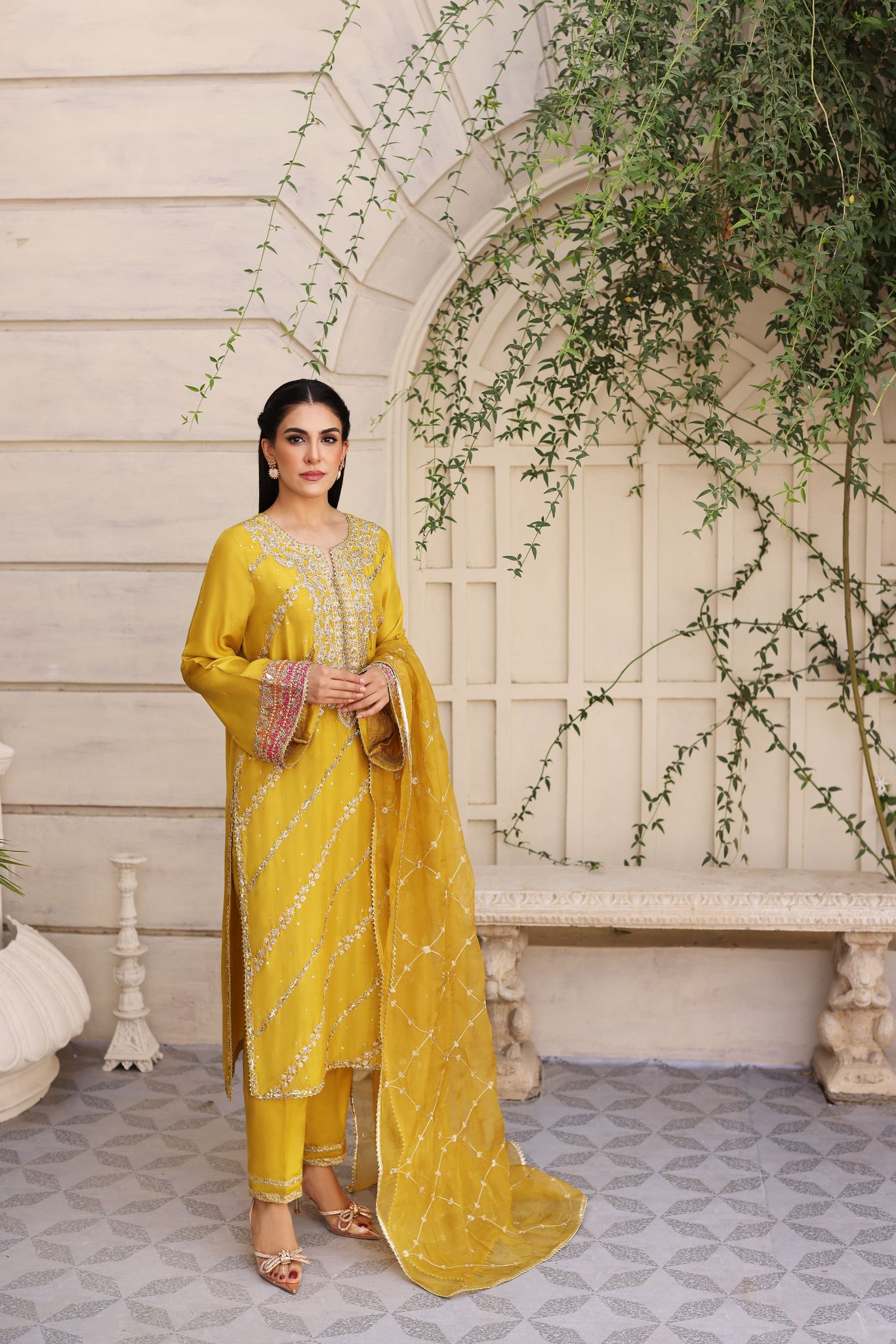 Mustard Yellow Zari Zardozi Raw Silk Salwar Kameez (3-Piece) - Image 2