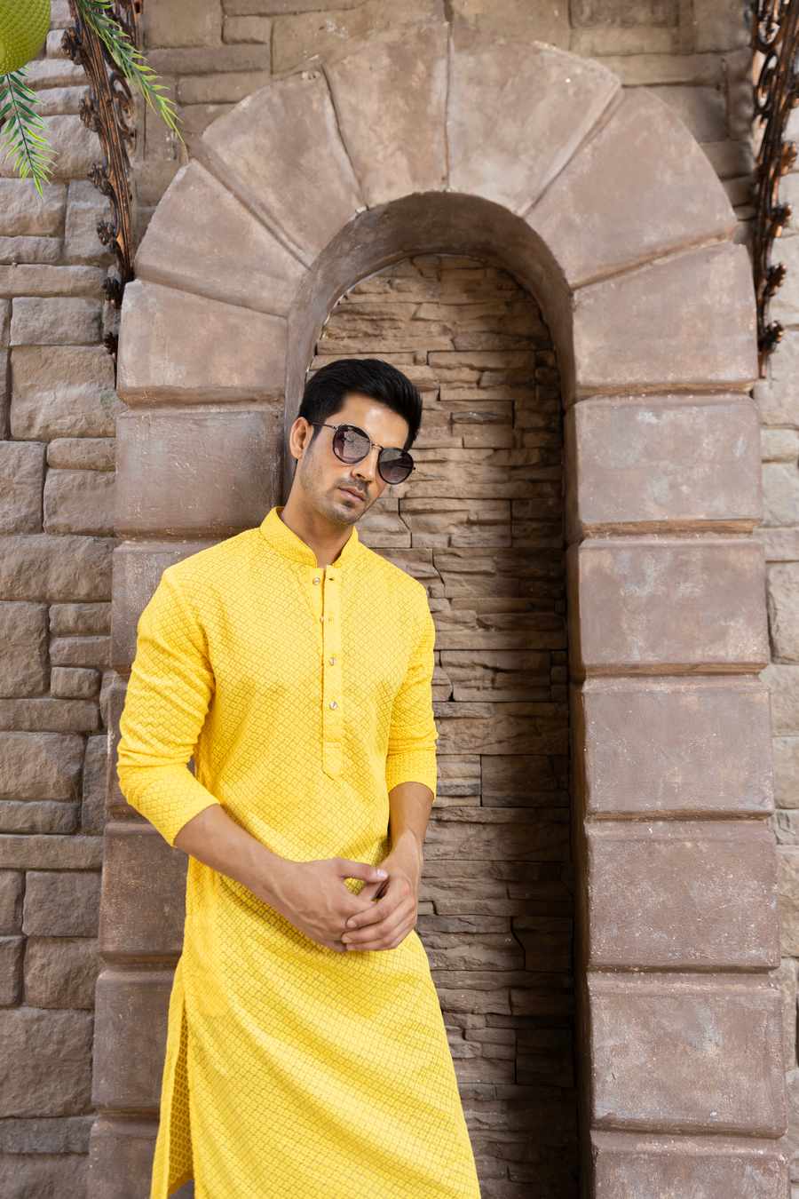 Yellow Self-Textured Chicken Cotton Kurta (2-Piece) - Image 1