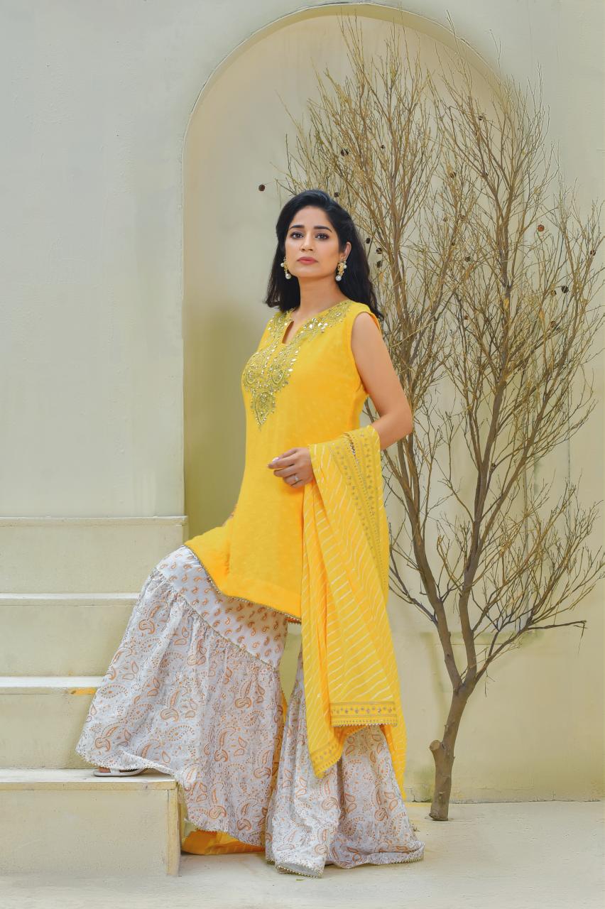 Pakistani Yellow Zari Cotton Net & Silk Gharara Set (3-Piece) - Image 2