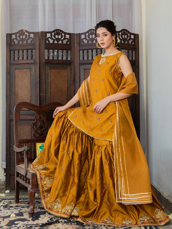 Pakistani Mustard Embroidered Silk-Blend Gharara Set (3-Piece) - Image 2