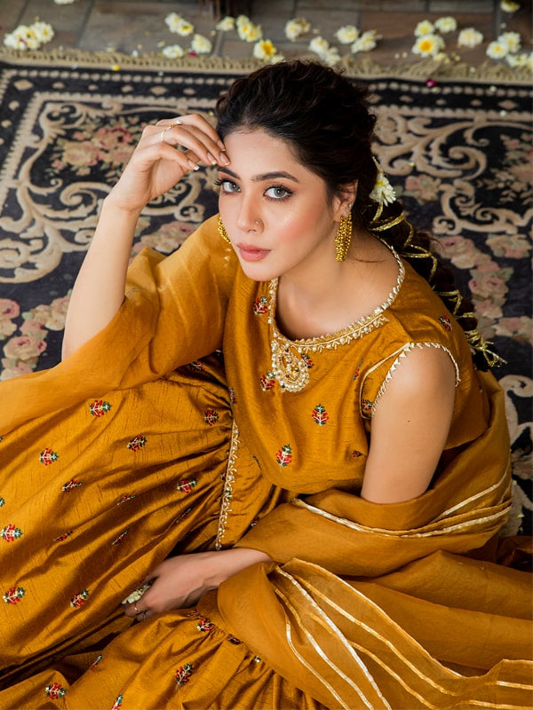 Pakistani Mustard Embroidered Silk-Blend Gharara Set (3-Piece) - Image 3