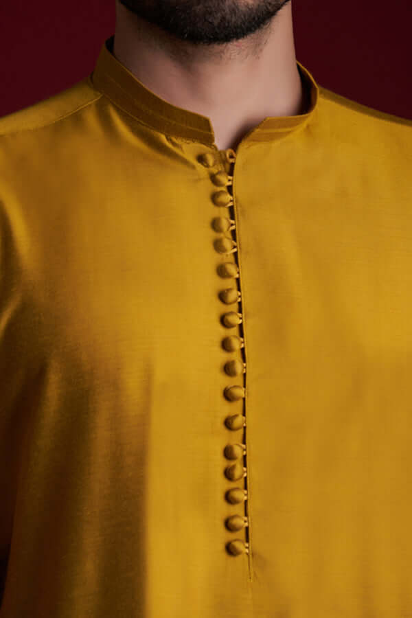 Mustard Pintuck Cotton-Silk Kurta Pajama (2-Piece) - Image 4