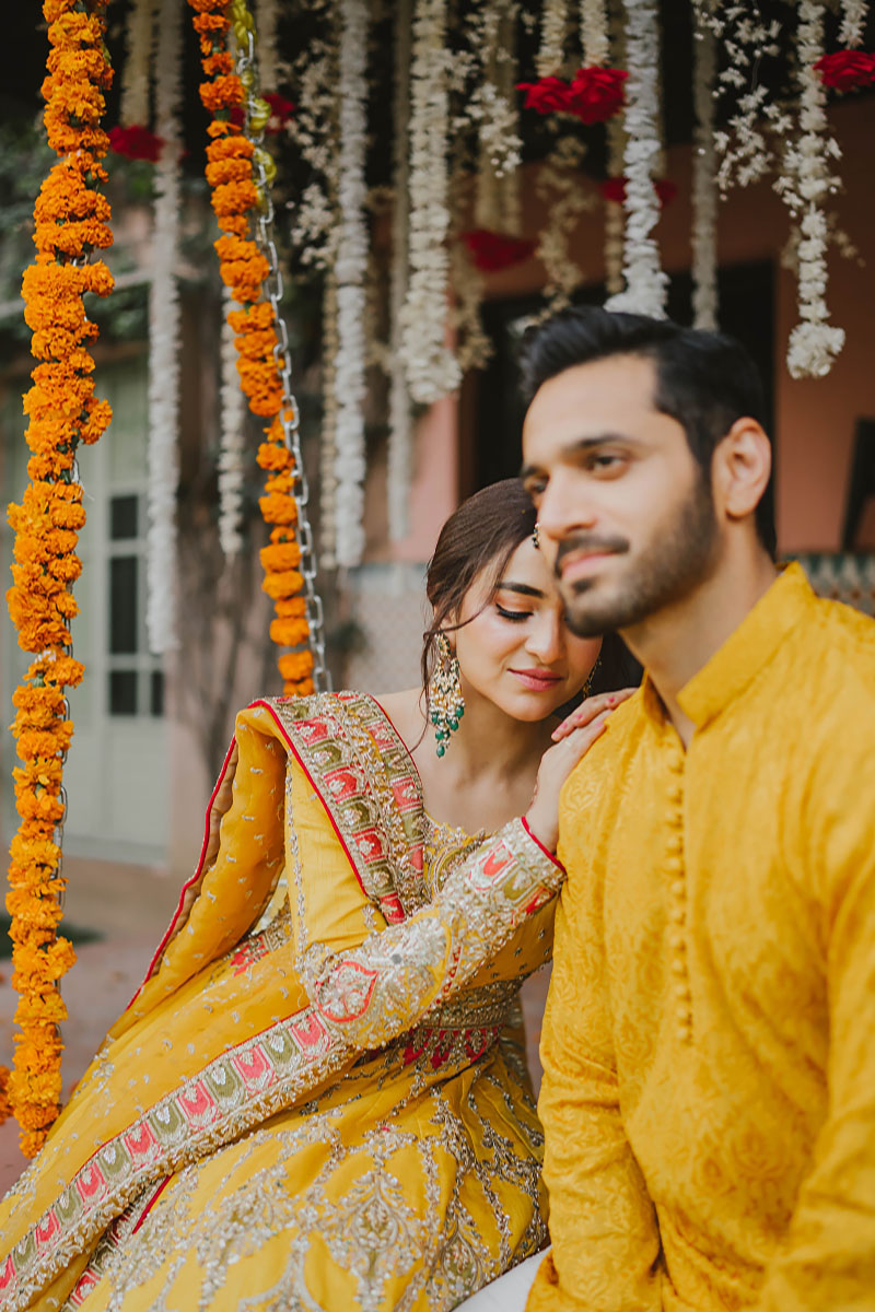 Yellow Self-Print Kurta Pajama (3-Piece) - Image 4