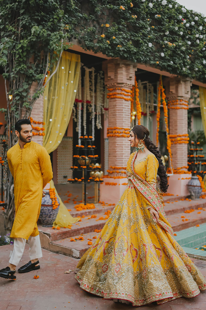 Yellow Self-Print Kurta Pajama (3-Piece) - Image 9