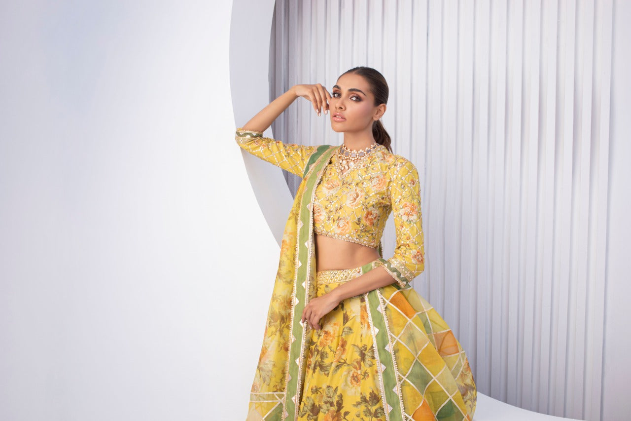 Pakistani Lemon Gota Zardozi Khaddi Silk Lehnga Choli (3-Piece) - Image 4