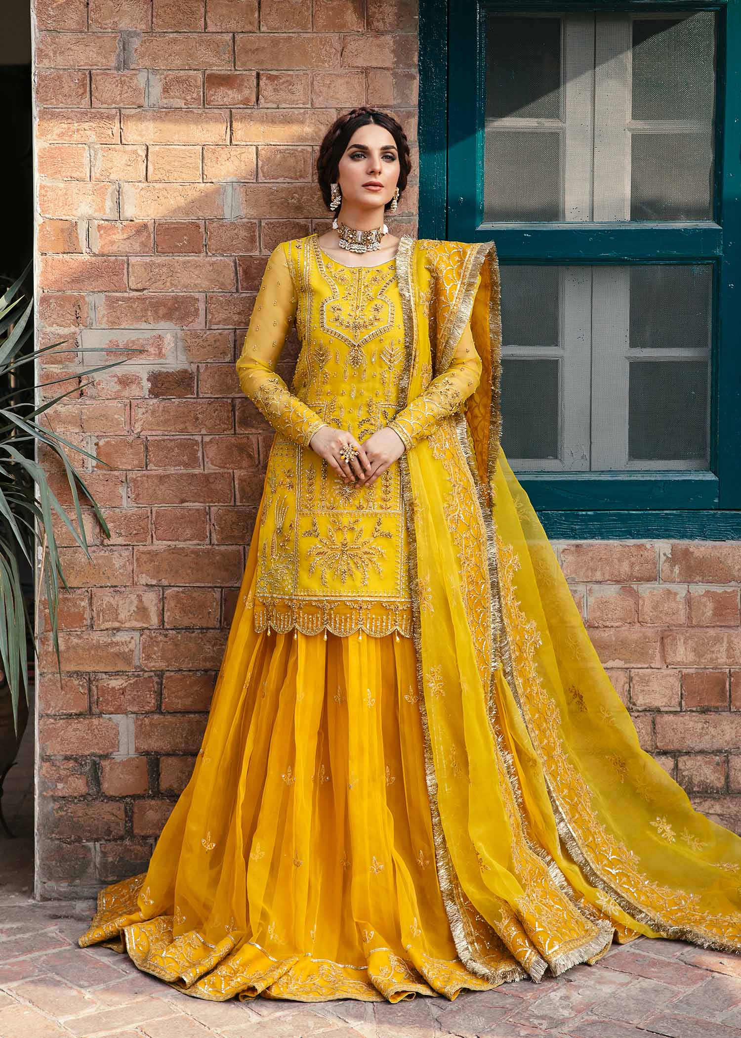 Pakistani Mustard Yellow Hand-Embellished Organza Lehenga (3-Piece) - Image 5