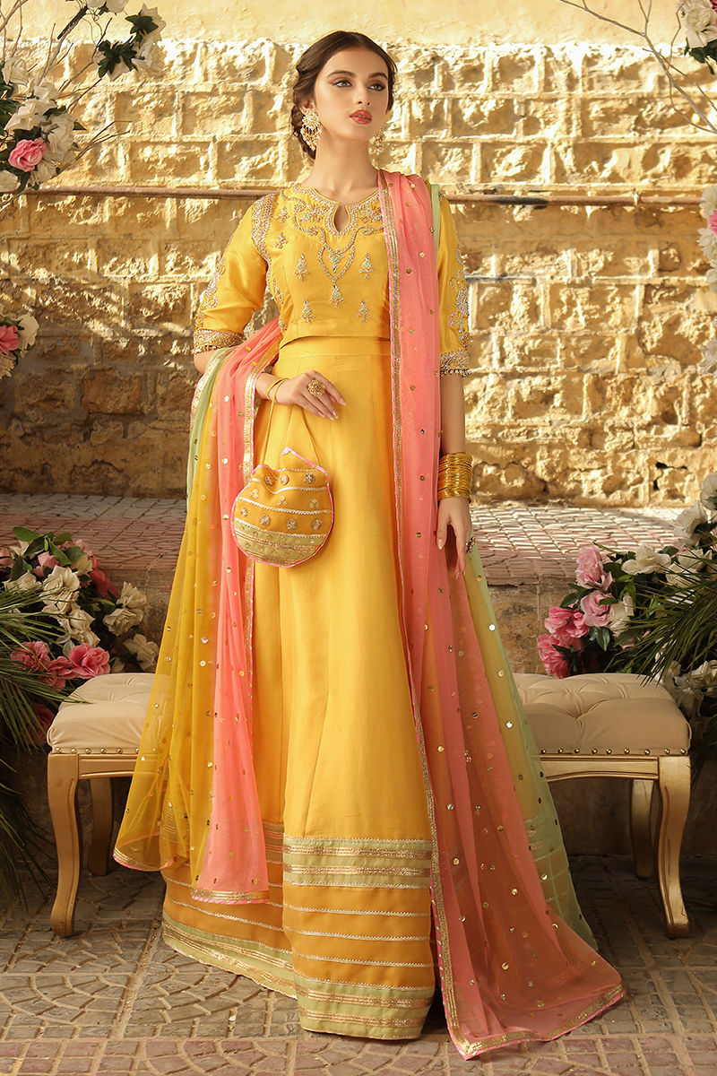 Kayseri Yellow Hand-Worked Silk Lehenga Choli (3-Piece) - Image 2