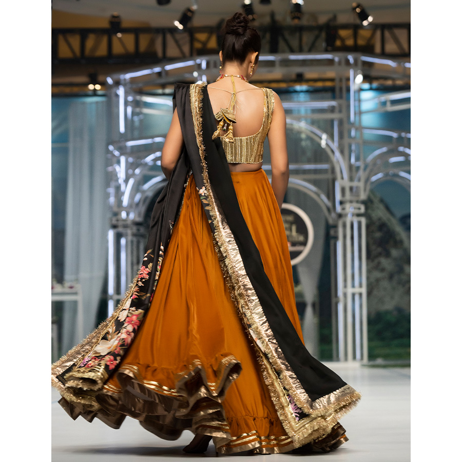 Pakistani Mustard Velvet Gota Lehenga 3-Piece - Image 2