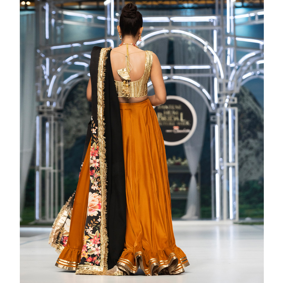 Pakistani Mustard Velvet Gota Lehenga 3-Piece - Image 3